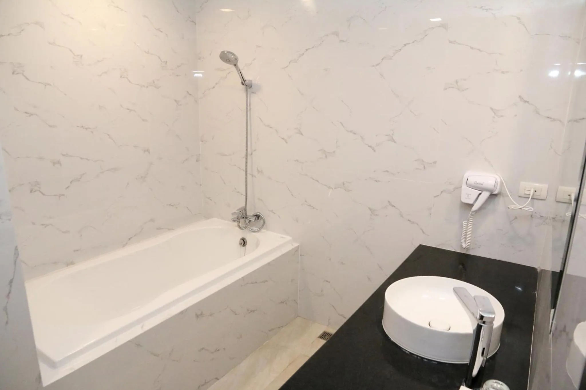 Deluxe Double or Twin Room in Crystal Palace Luxury Hotel Pattaya