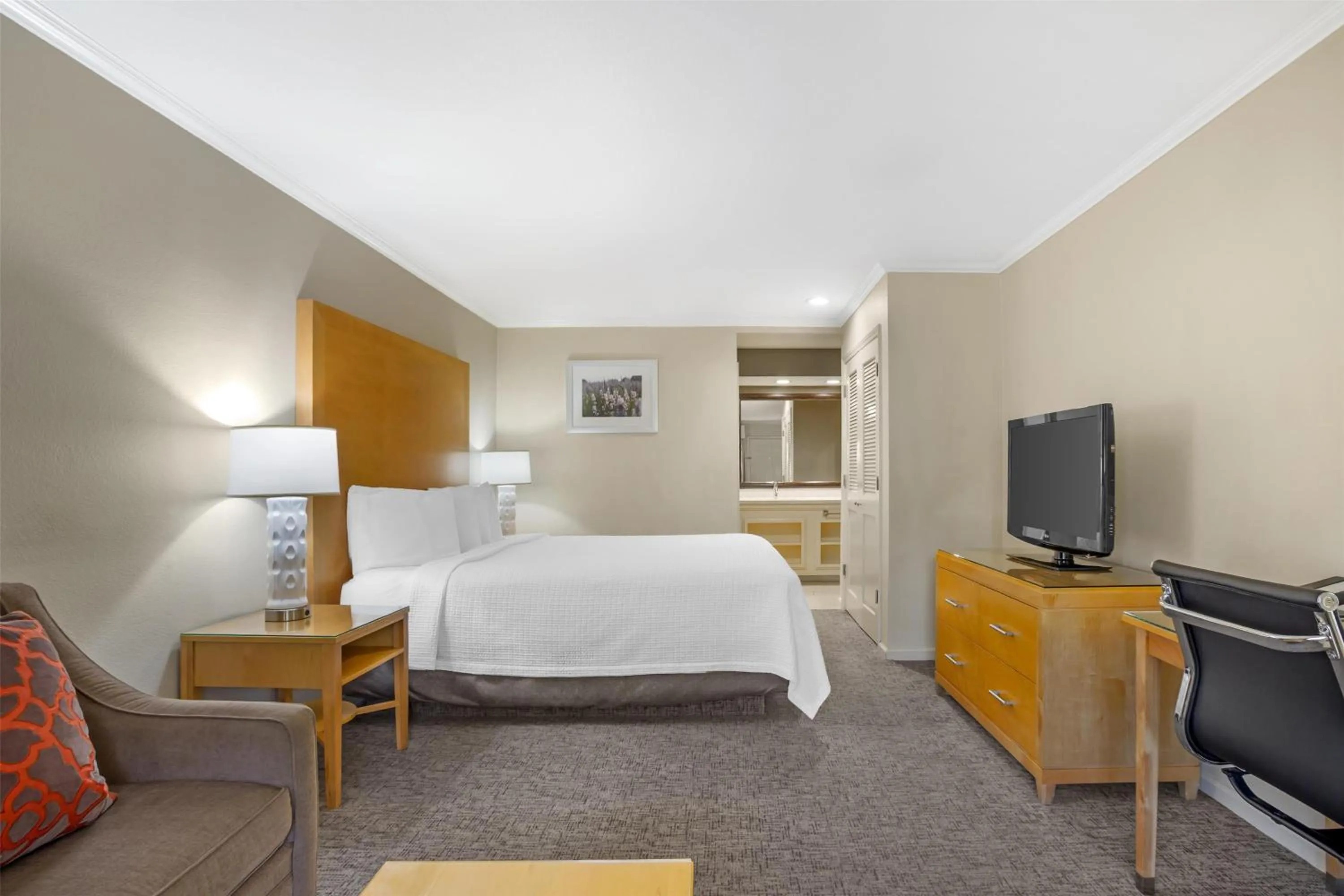 King Room - Non-Smoking in Best Western Plus Dixon Davis