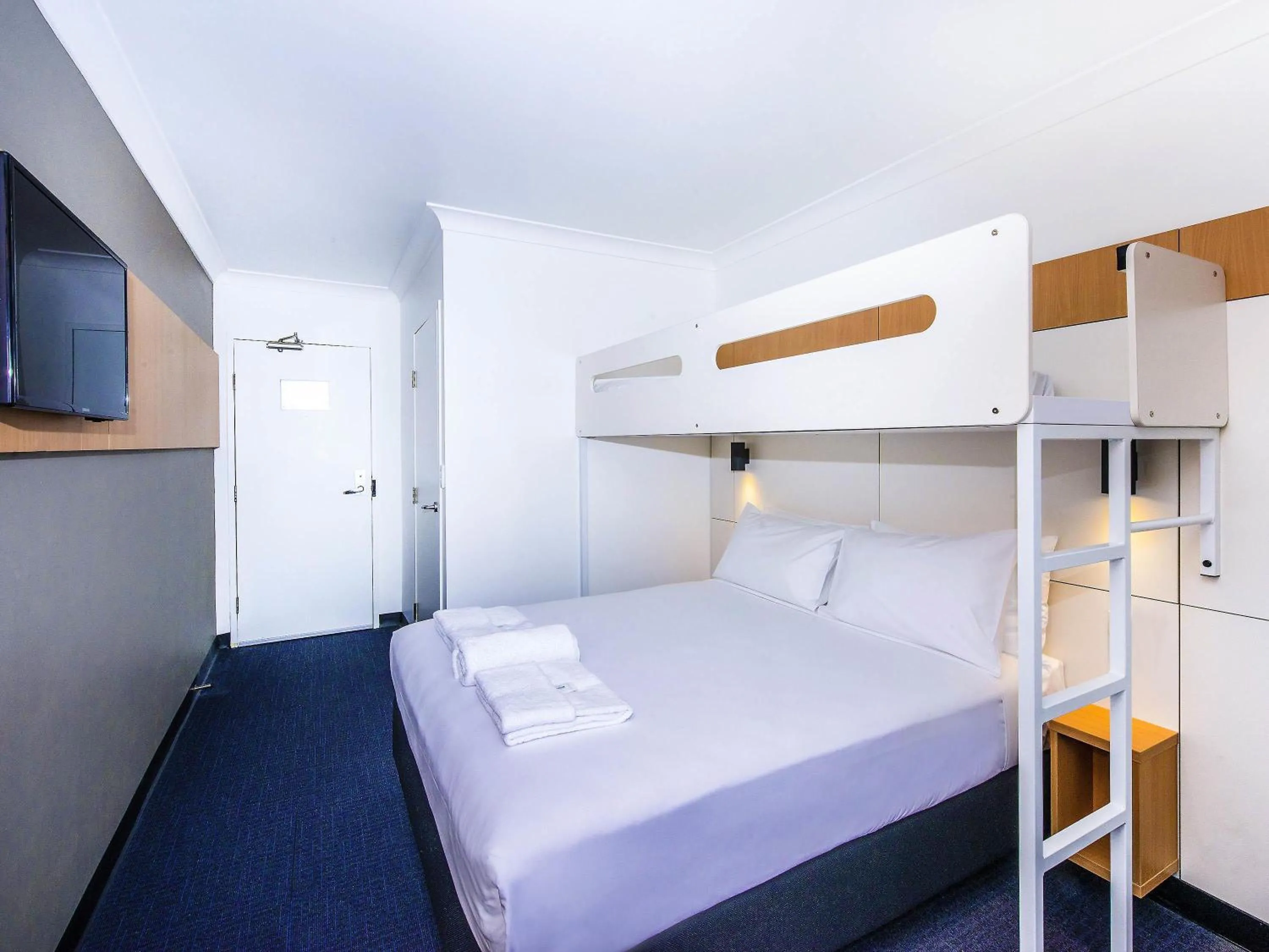 Standard Triple Room with Queen Bed and Bunk Bed Above in Ibis Budget - Casula Liverpool