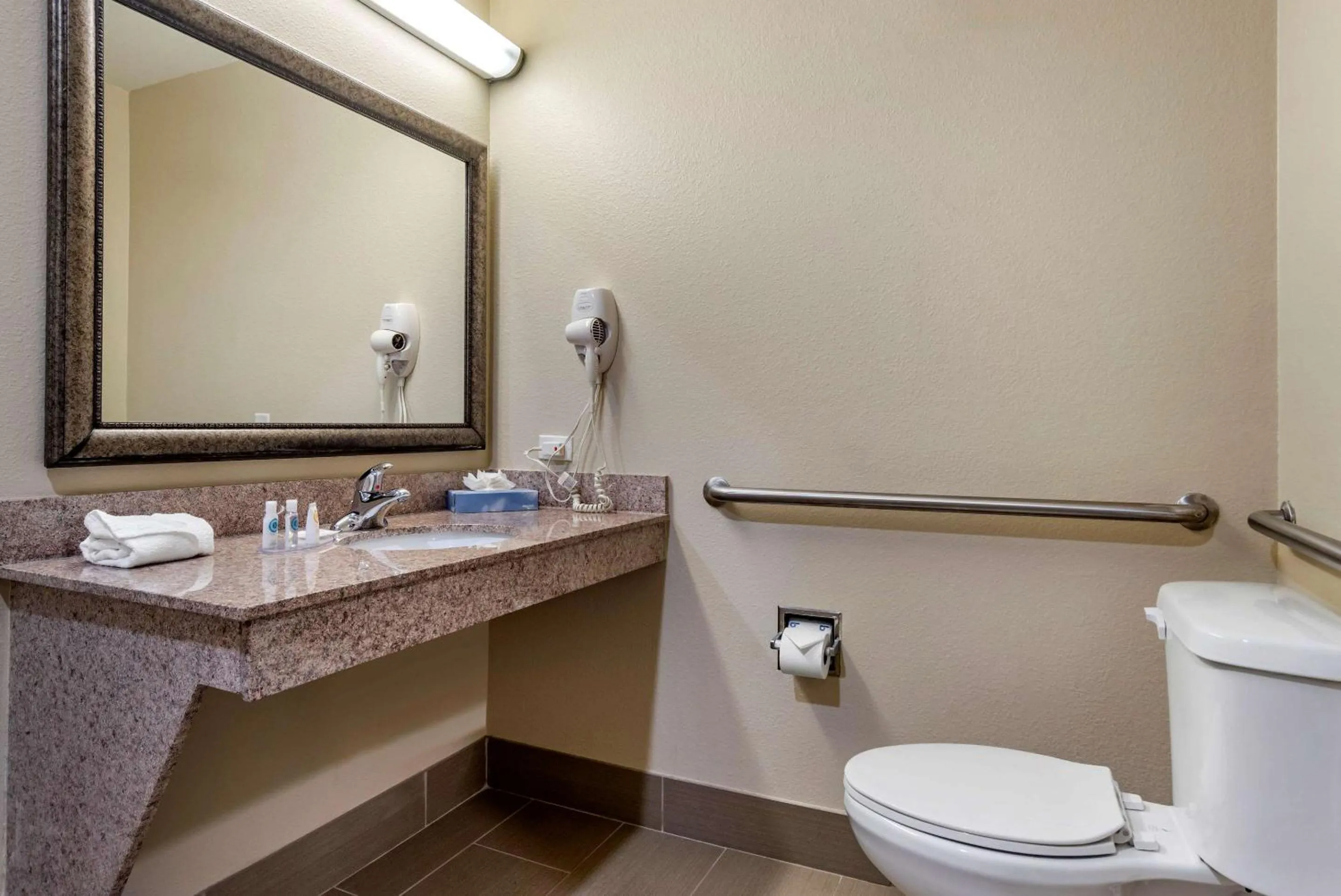 Queen Room with Two Queen Beds - Accessible/Non-Smoking  in Comfort Inn & Suites Fort Walton Beach