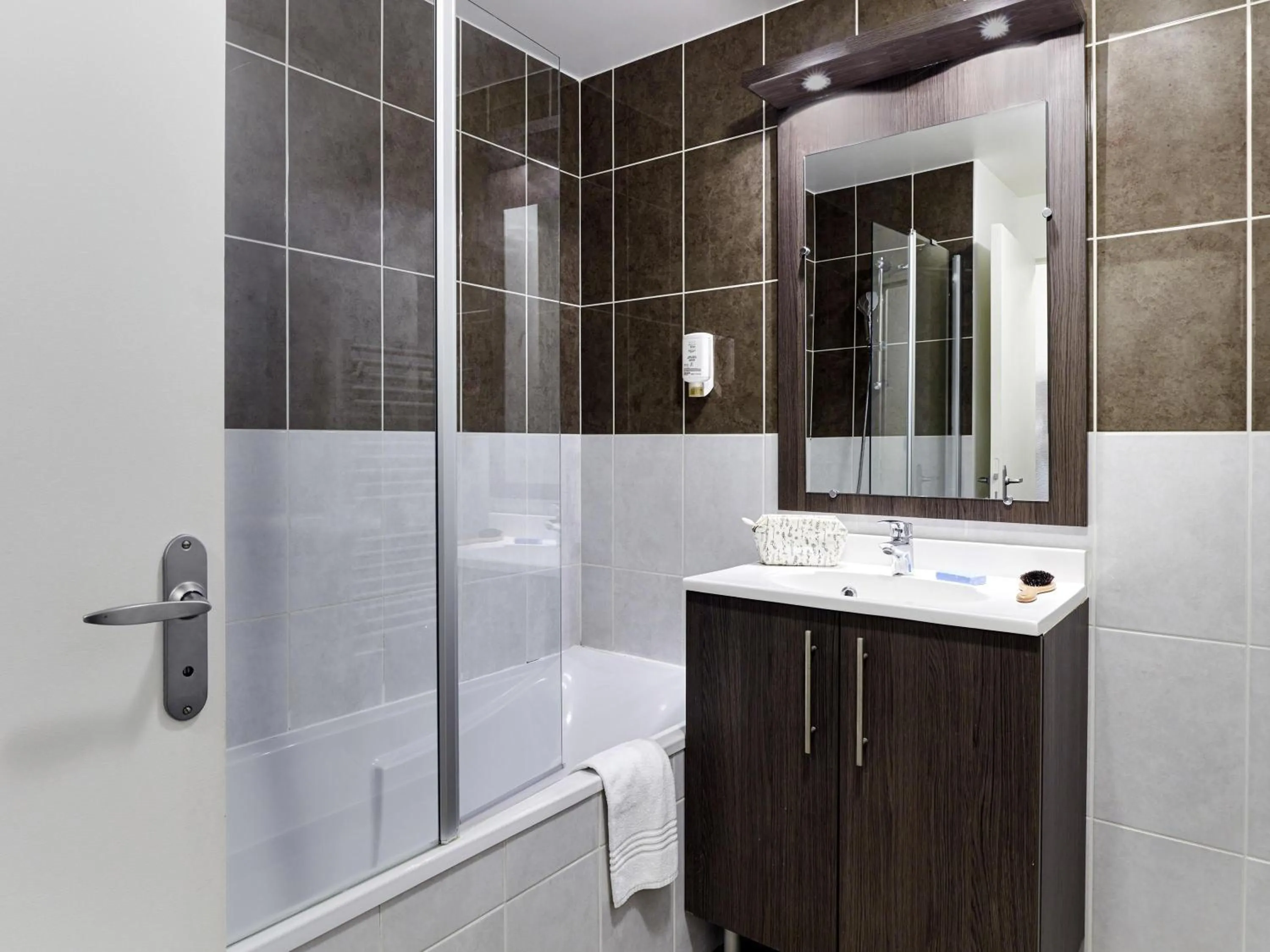 Studio (2 Adults) in Aparthotel Adagio Access Poitiers