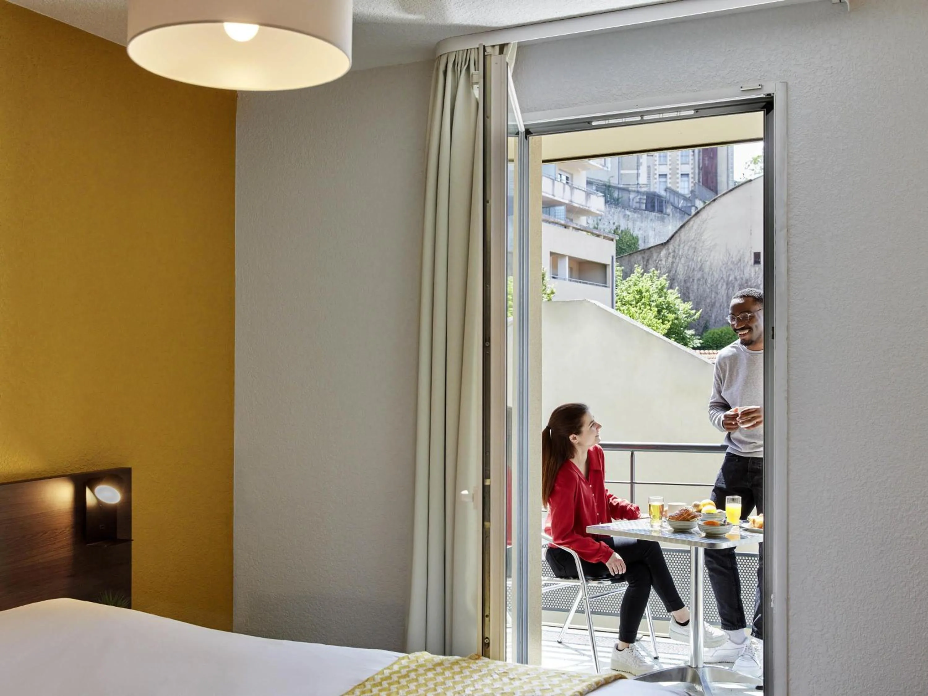 Studio with Balcony in Aparthotel Adagio Access Poitiers