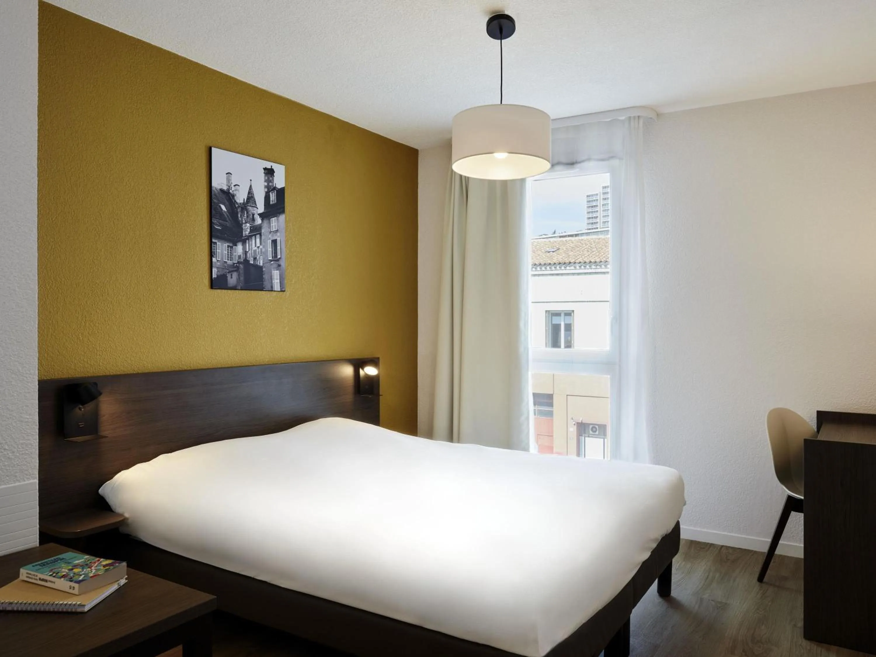 Studio - City Side (2 Adults) in Aparthotel Adagio Access Poitiers