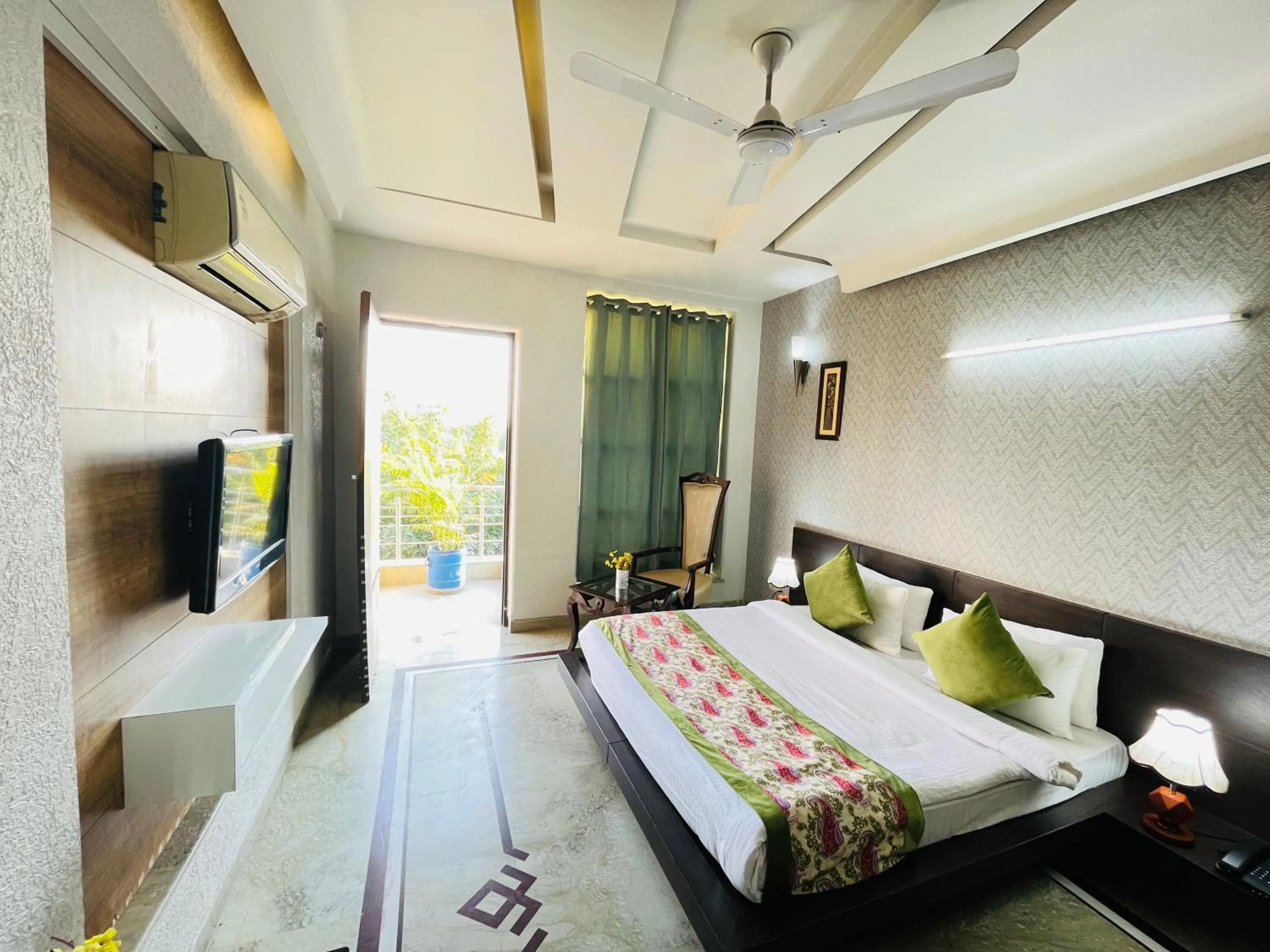 Deluxe Room - single occupancy in Hotel Dayal Regency near IMT Chowk Manesar, Manesar