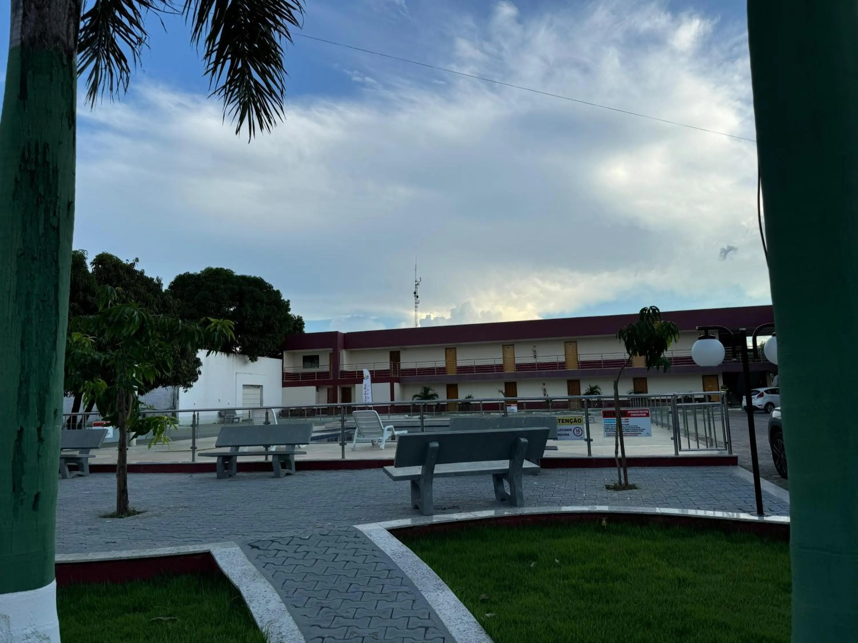 Luxury Triple Room - single occupancy in Hotel Serra do Rio