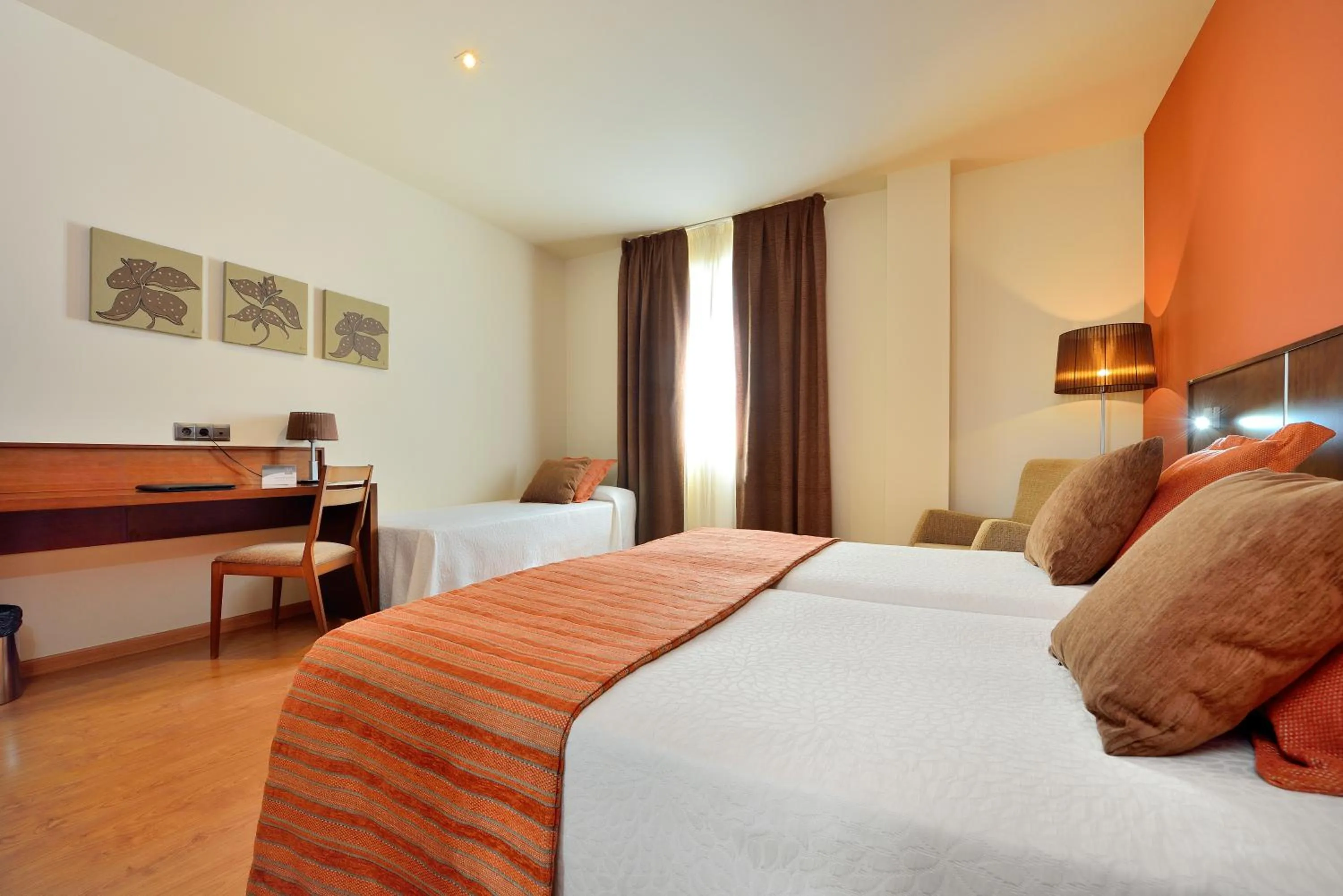 Double Room with Extra Bed in Hotel Spa Norat Torre Do Deza 4* Superior