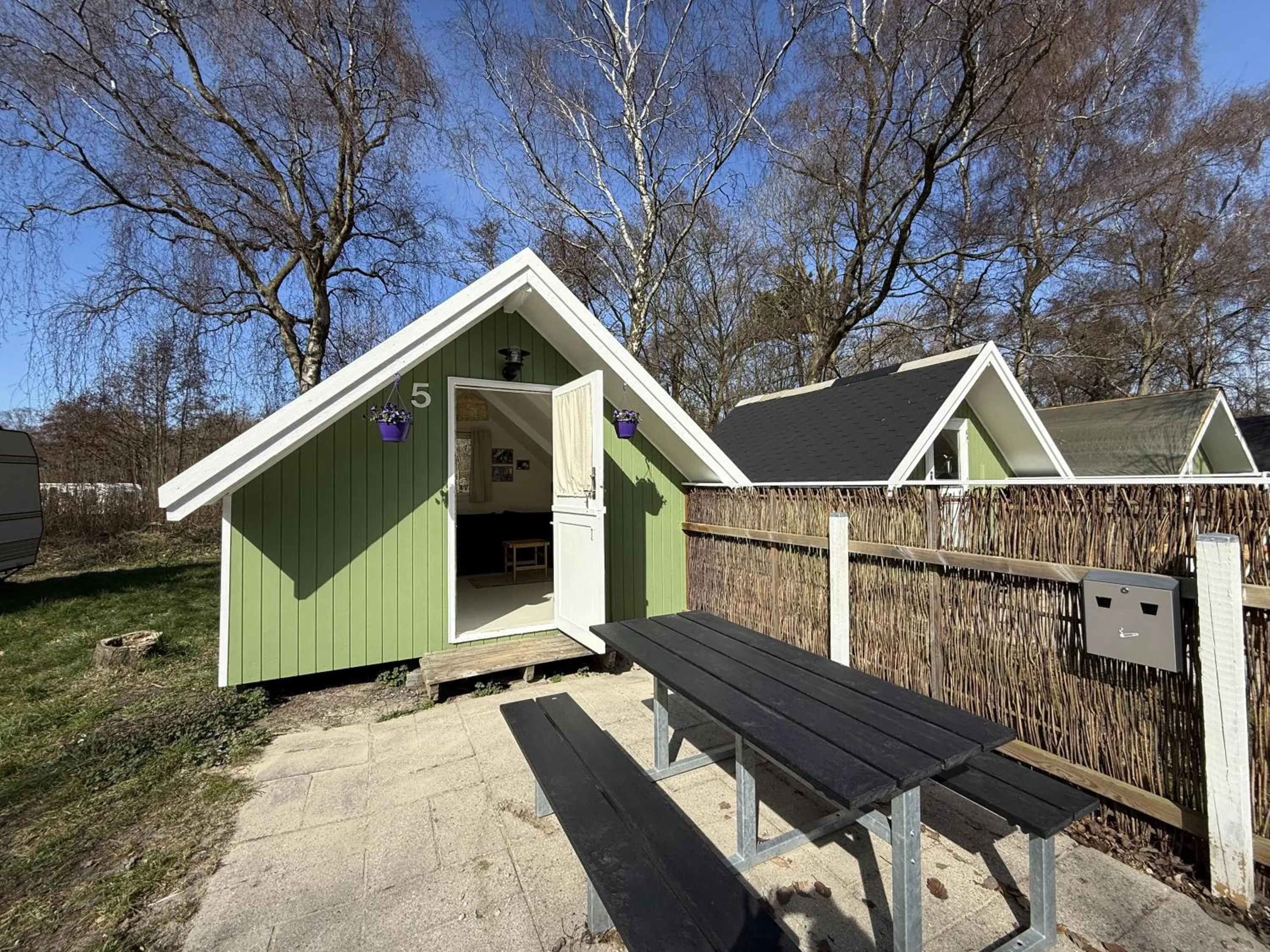 Basic Bungalow Shared bathroom no bed lined in Frederiksværk Camping & Hostel