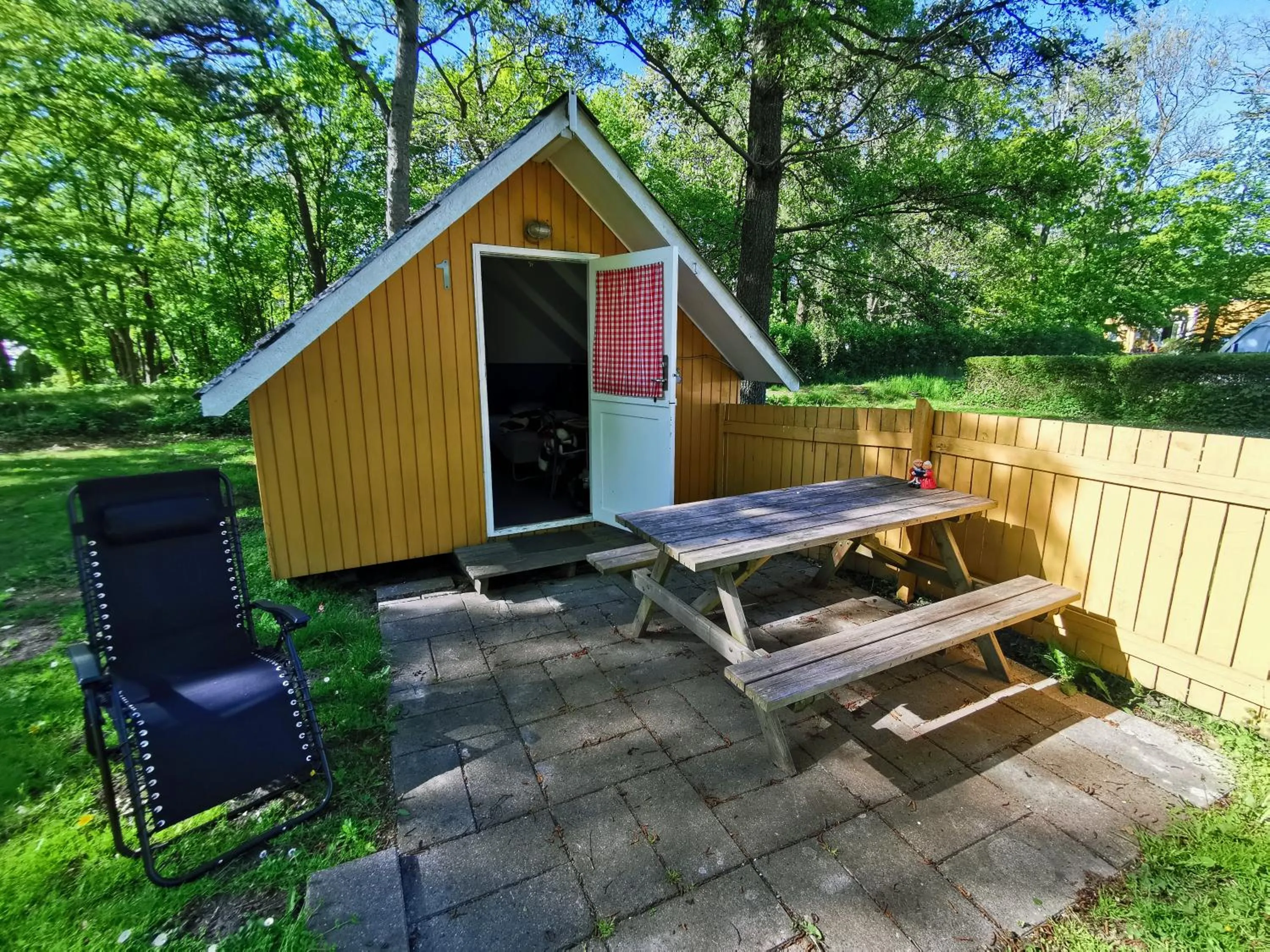 Basic Bungalow Shared bathroom no bed lined in Frederiksværk Camping & Hostel