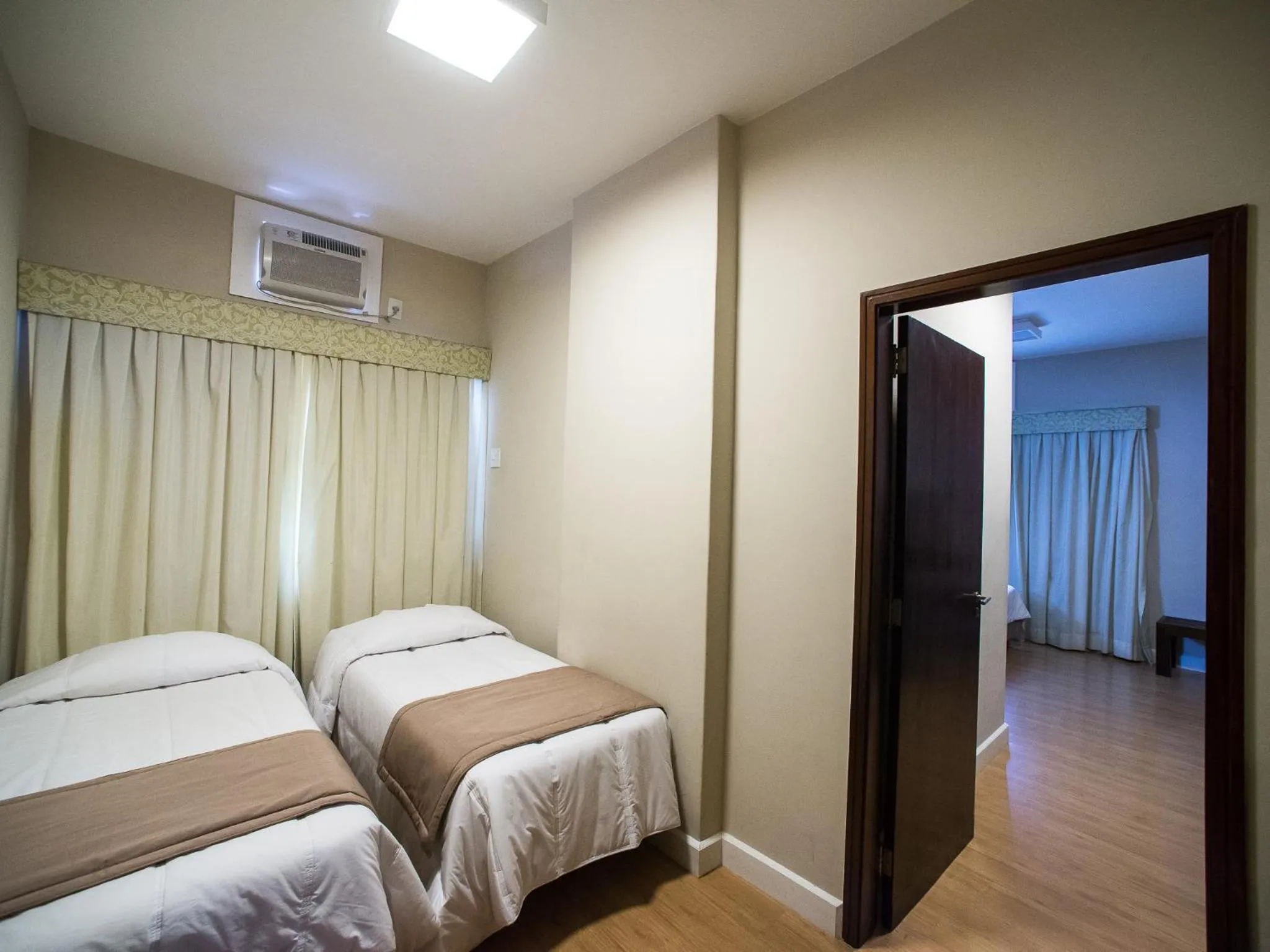 Standard Quadruple Room in Entremares Hotel