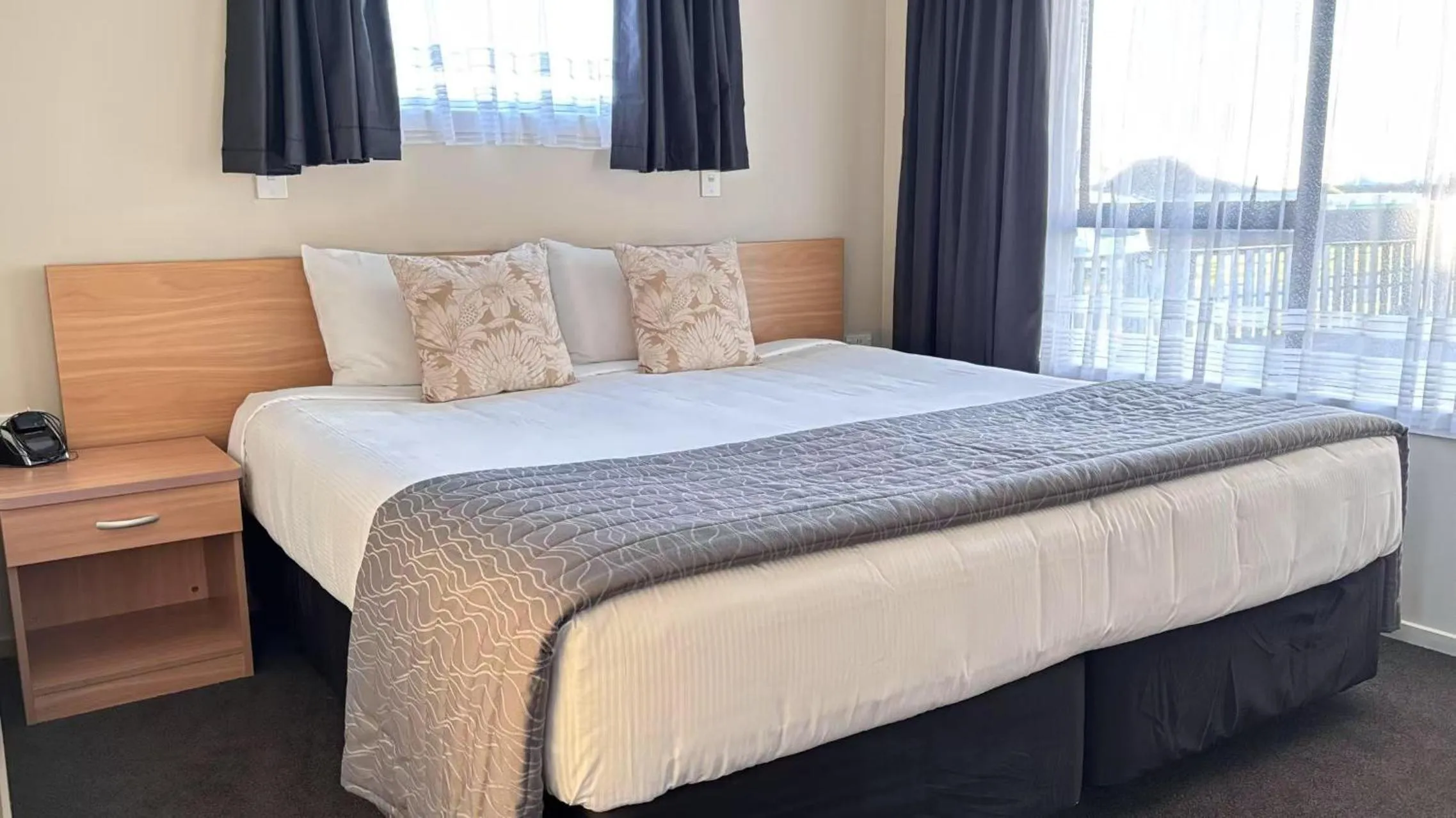 Two-Bedroom Apartment in Arcadia Motel