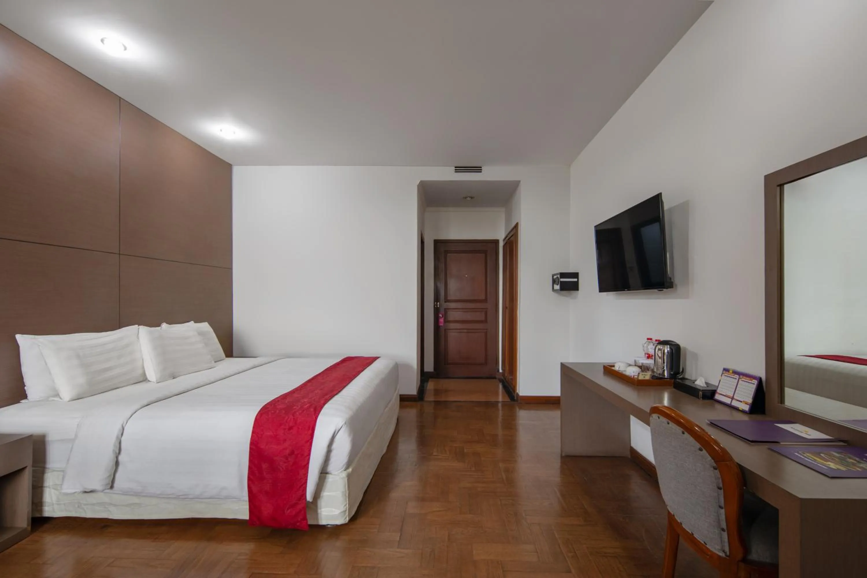 Deluxe Room in Sinabung Hills Berastagi