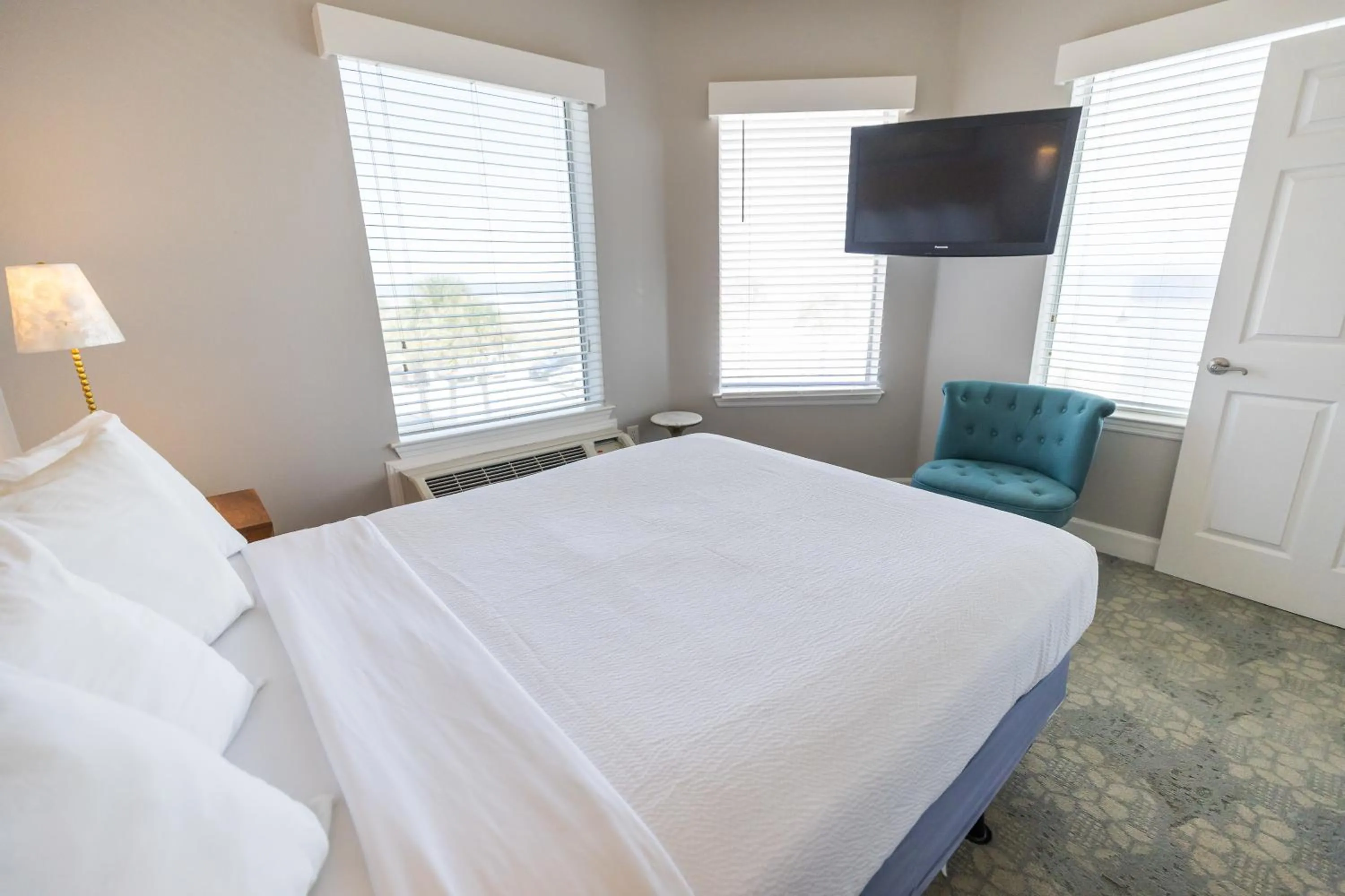 Superior Suite with Sea View in Seaside Amelia Inn - Amelia Island