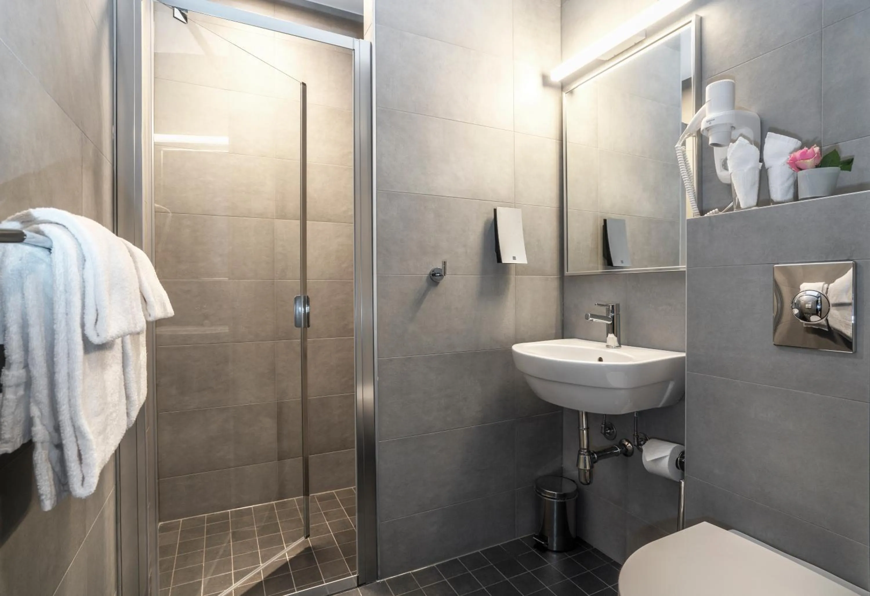 Double Room - Disability Access in Thon Hotel Bjørneparken