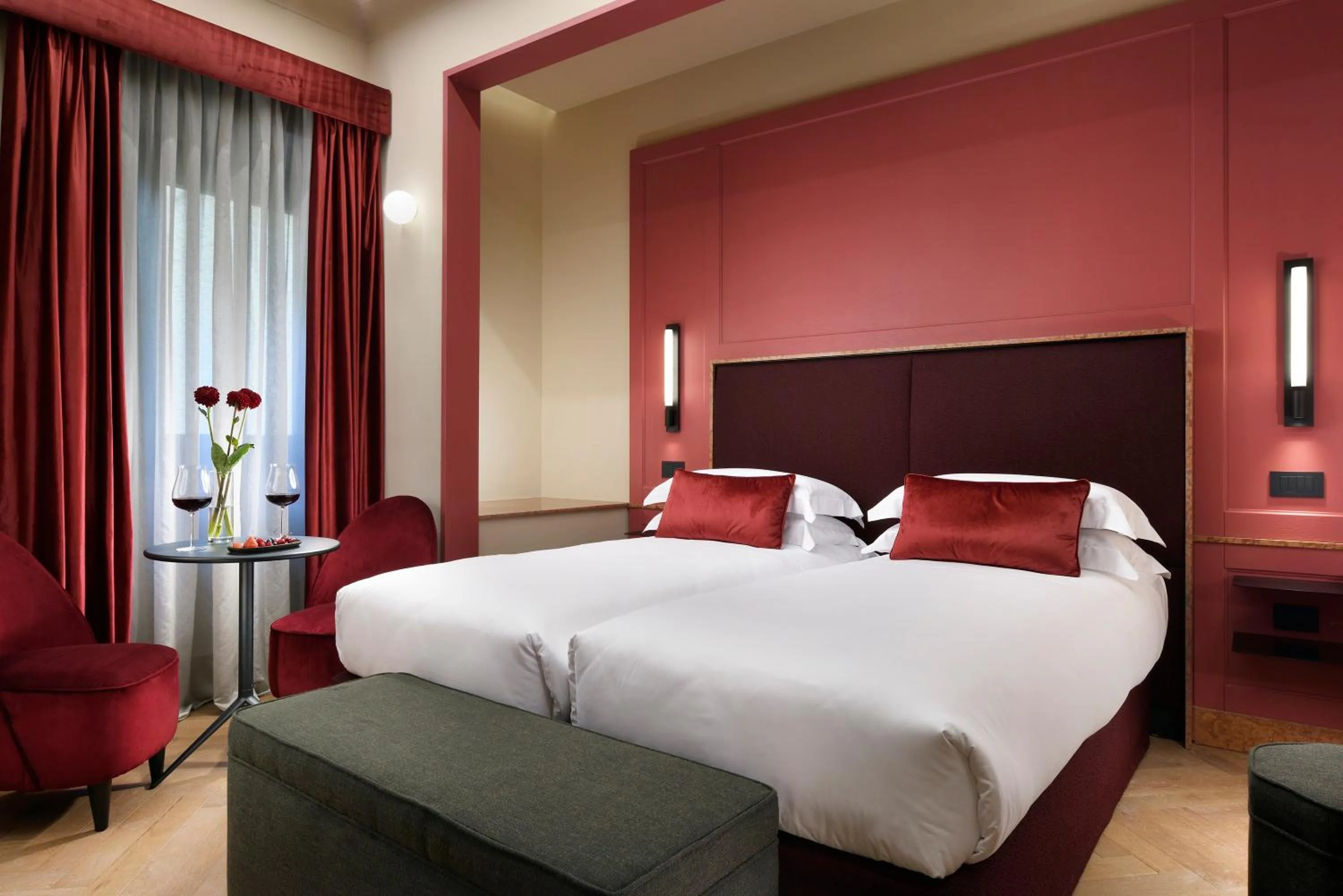 Deluxe Double or Twin Room in Floren Hotel