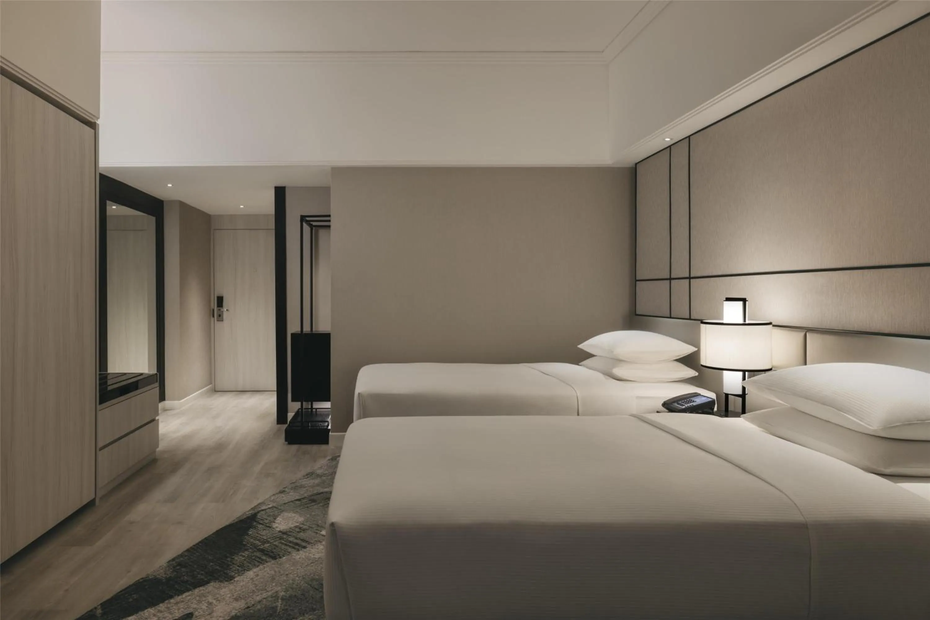 Deluxe Twin Room in Hilton Singapore Orchard