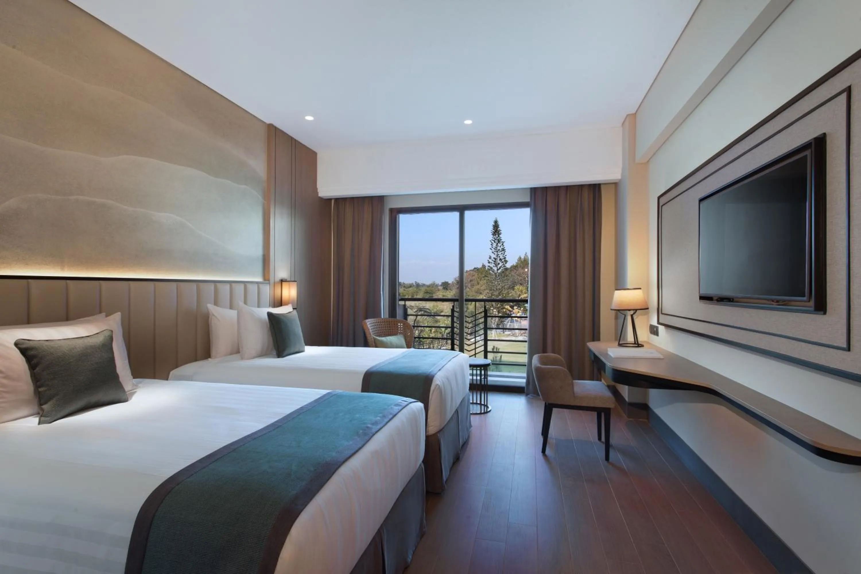 Pine Deluxe Twin in Mason Pine Hotel Bandung