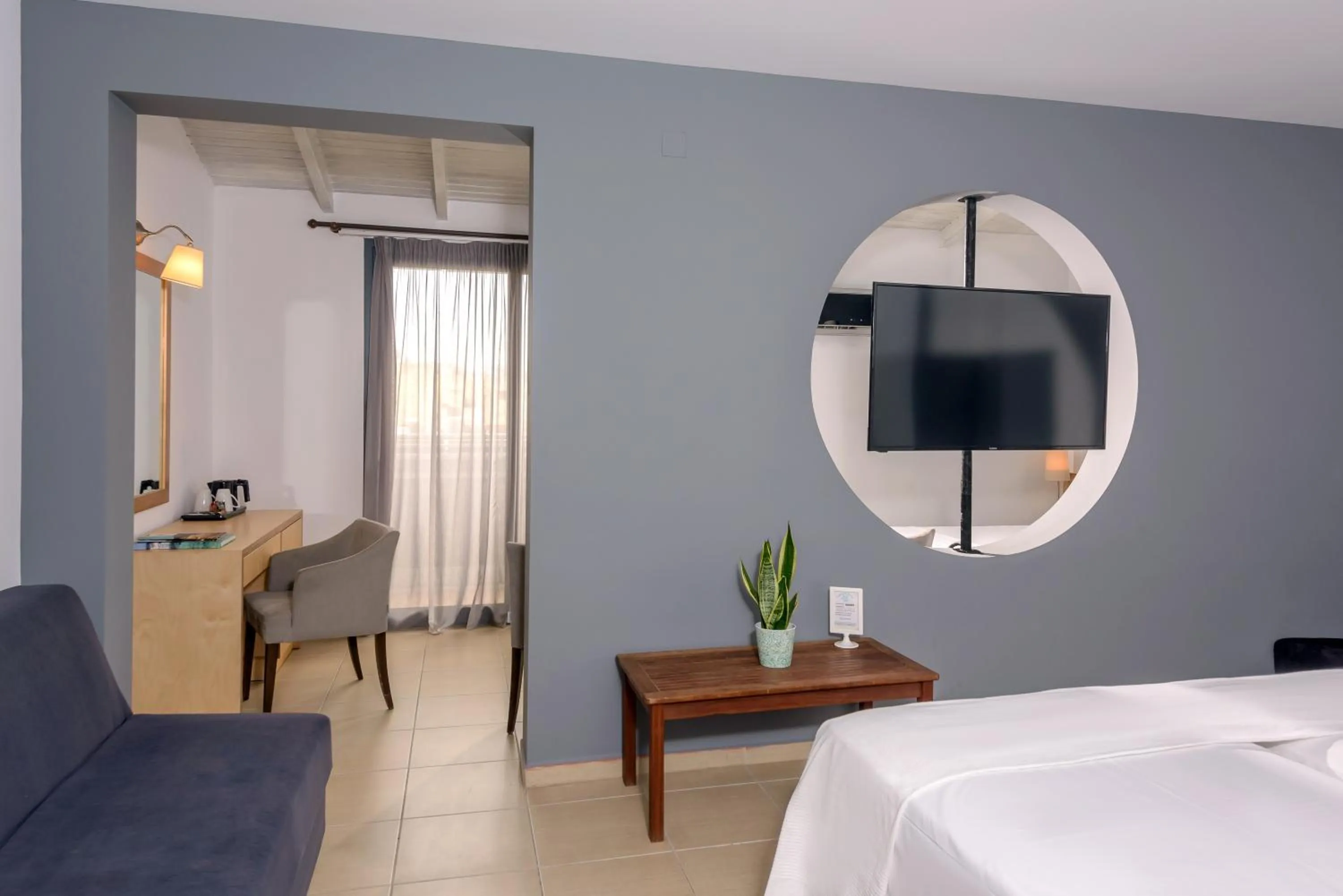 Family Room in Iraklion Hotel