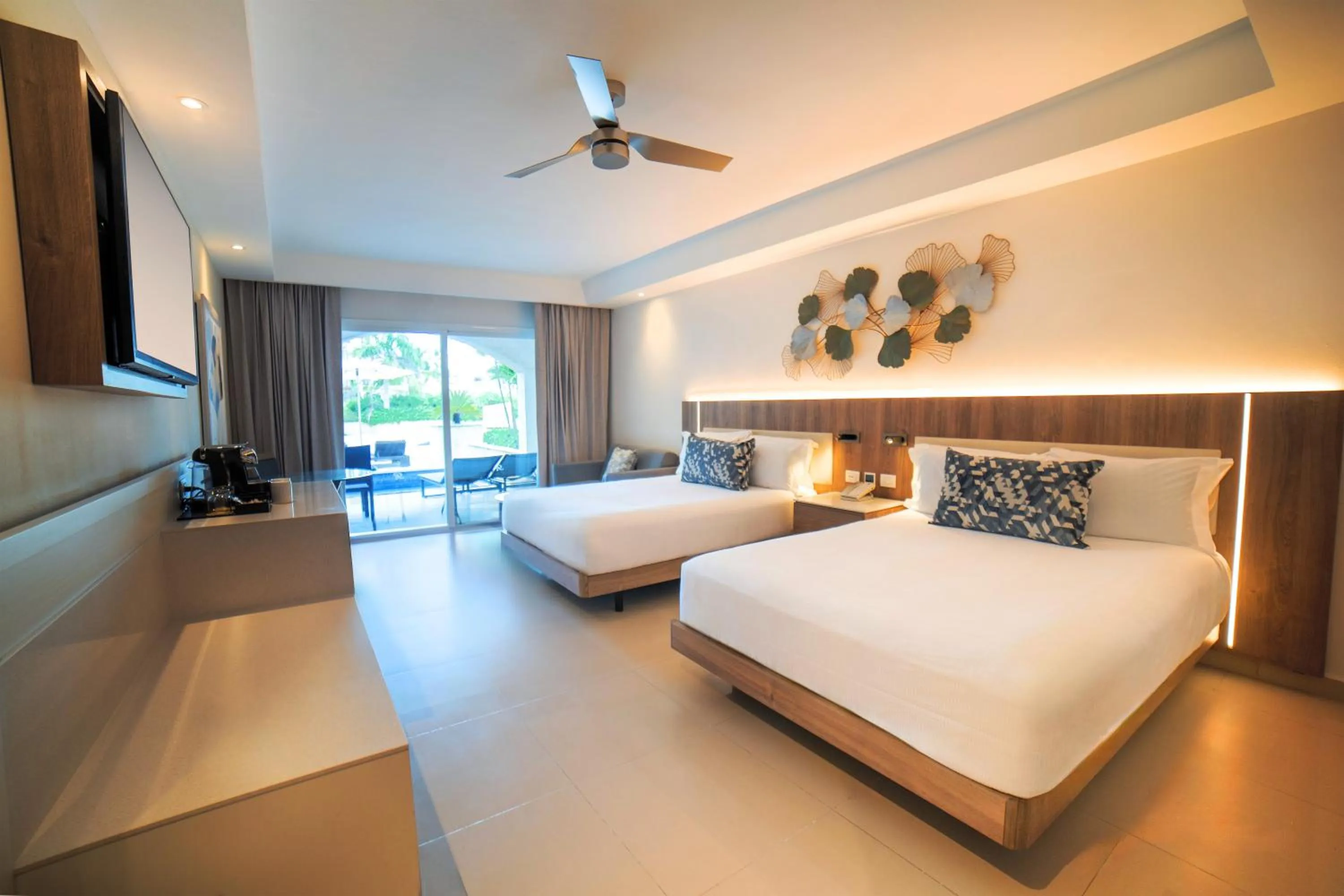 Luxury Room Diamond Club  - single occupancy in Royalton Hideaway Punta Cana, An Autograph Collection All-Inclusive Resort & Casino - Adults Only