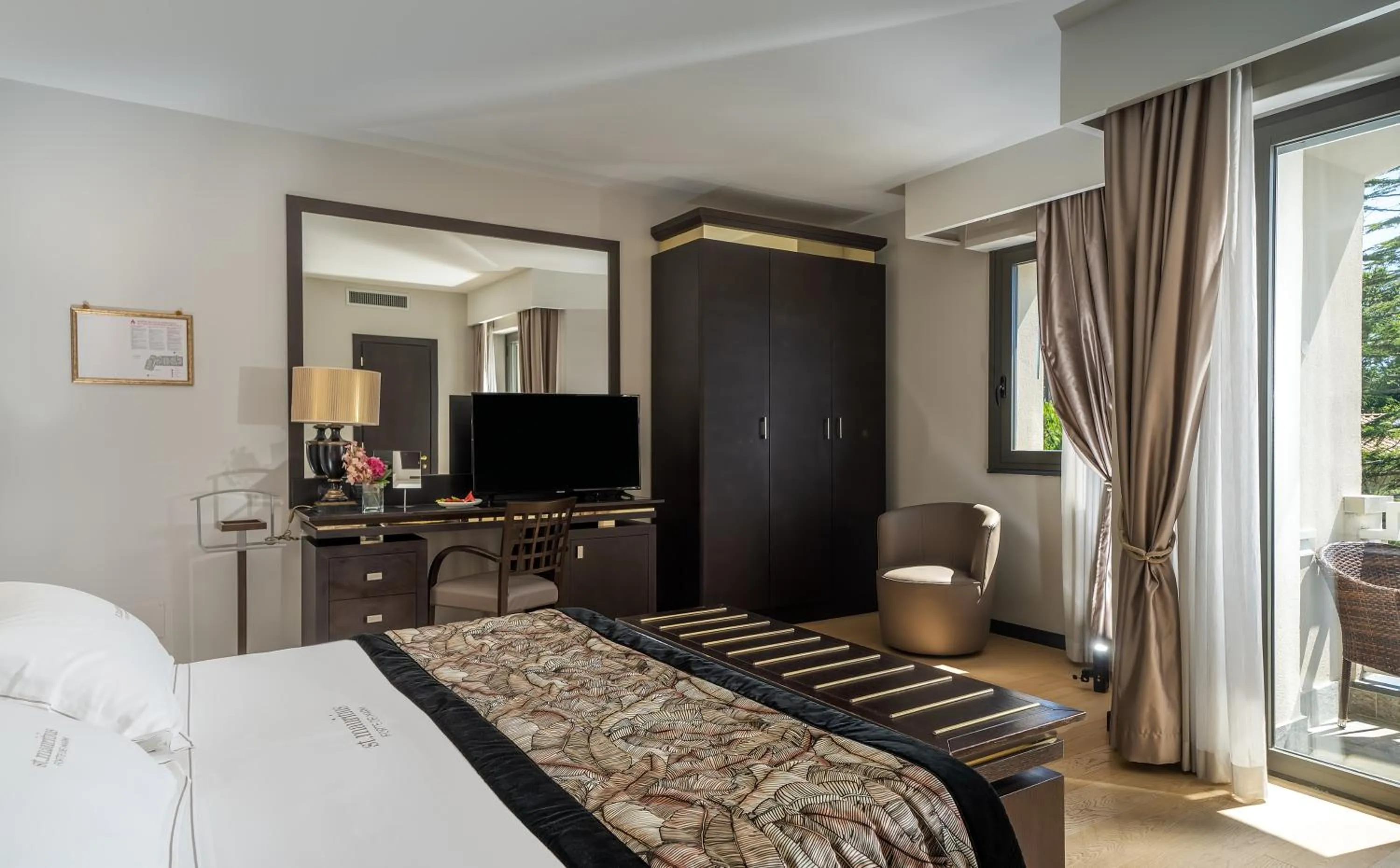 Deluxe Double or Twin Room in Hotel St.Mauritius