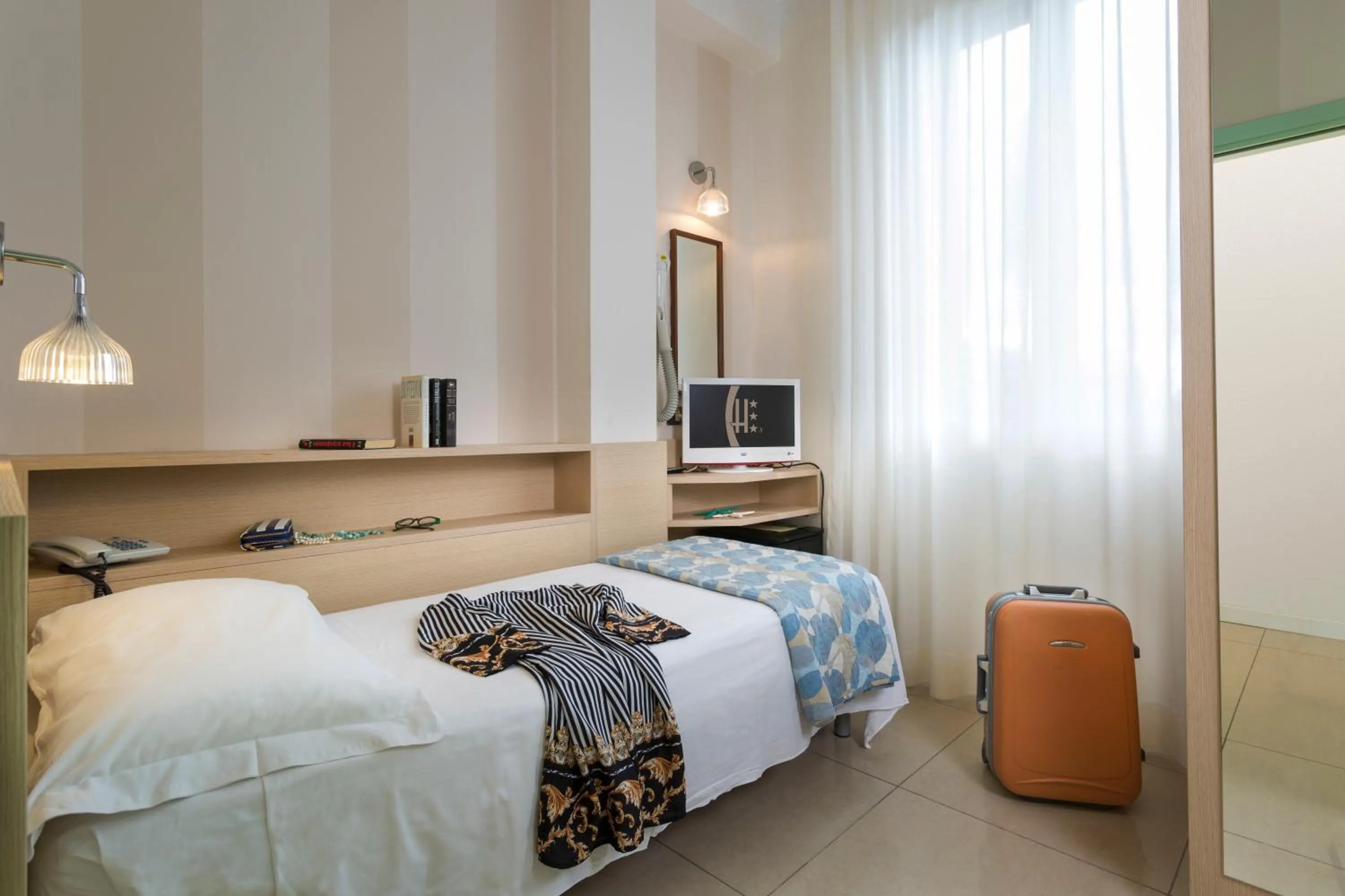 Single Room in Hotel Calypso- Rimini Marina Centro