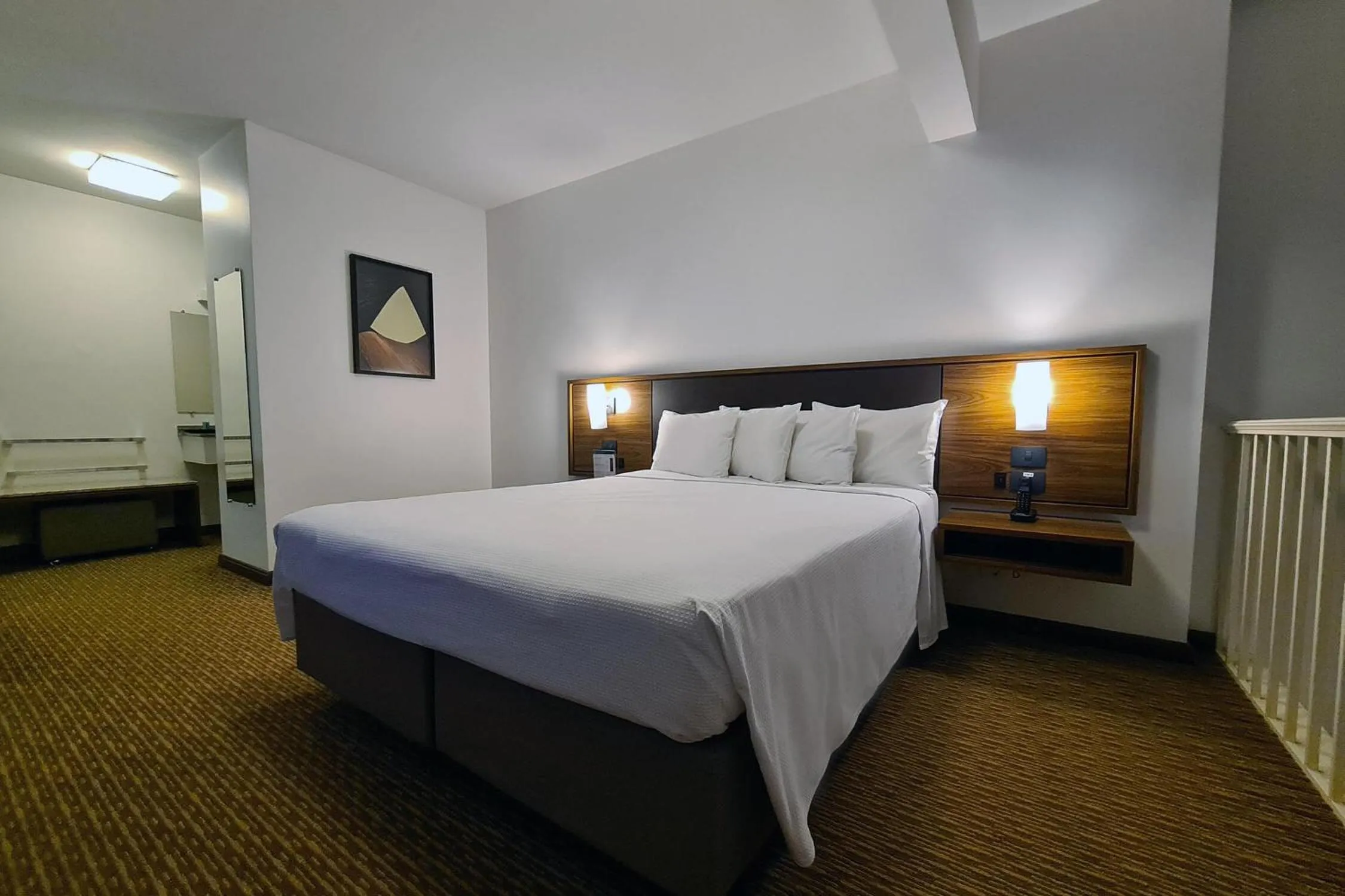 Suite - single occupancy in Hotel Deville Curitiba