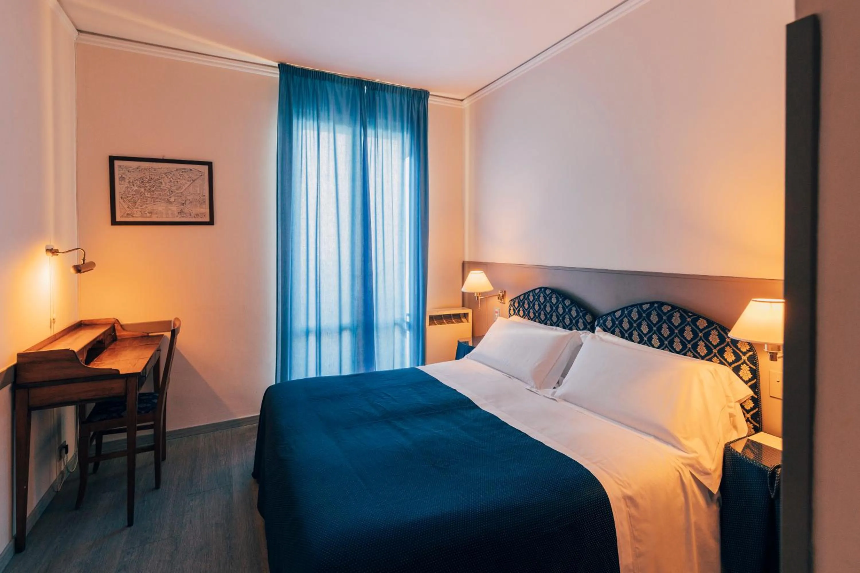 Classic Double or Twin Room in Hotel San Luca