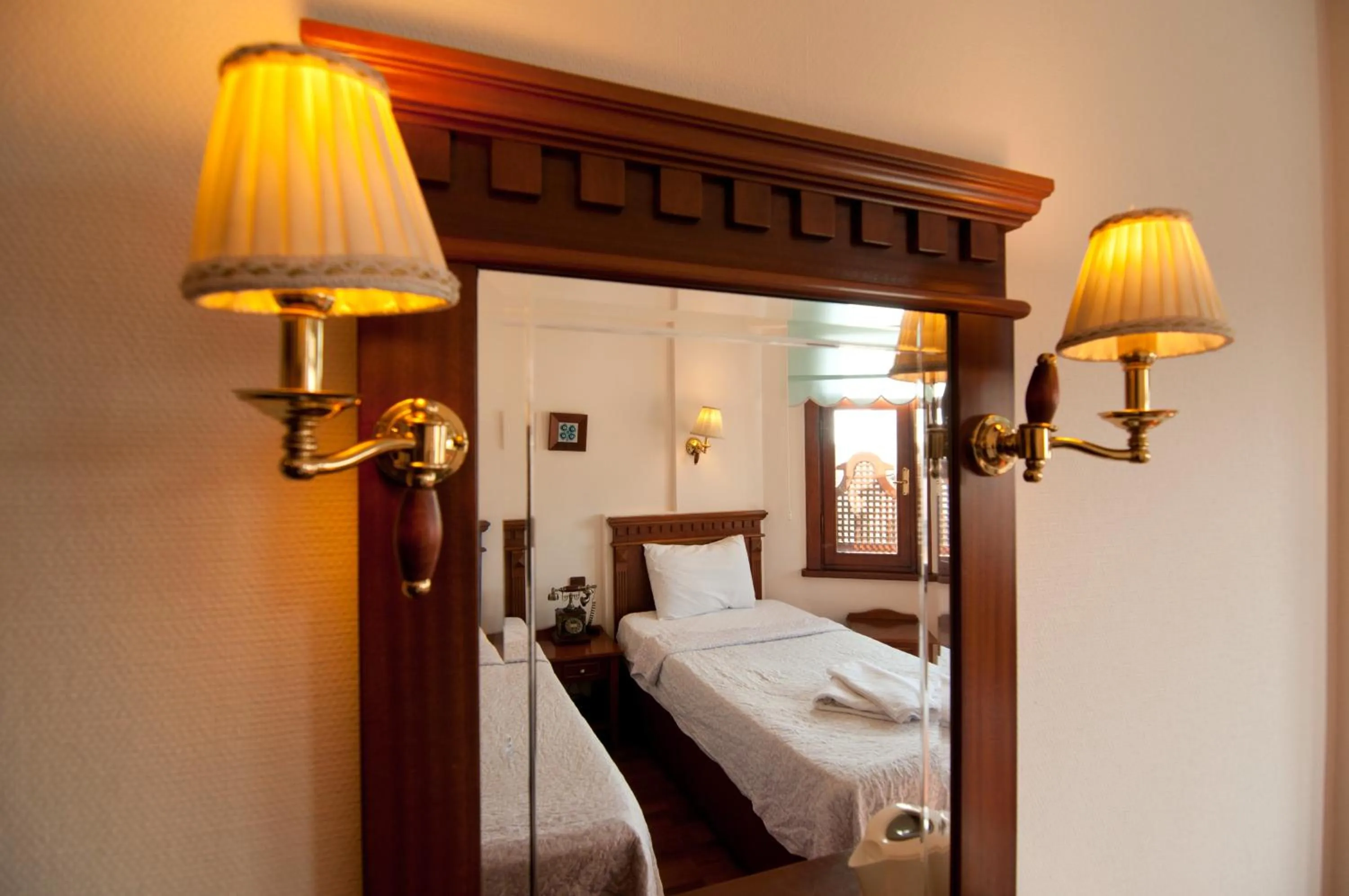 Twin Room in Emine Sultan Hotel