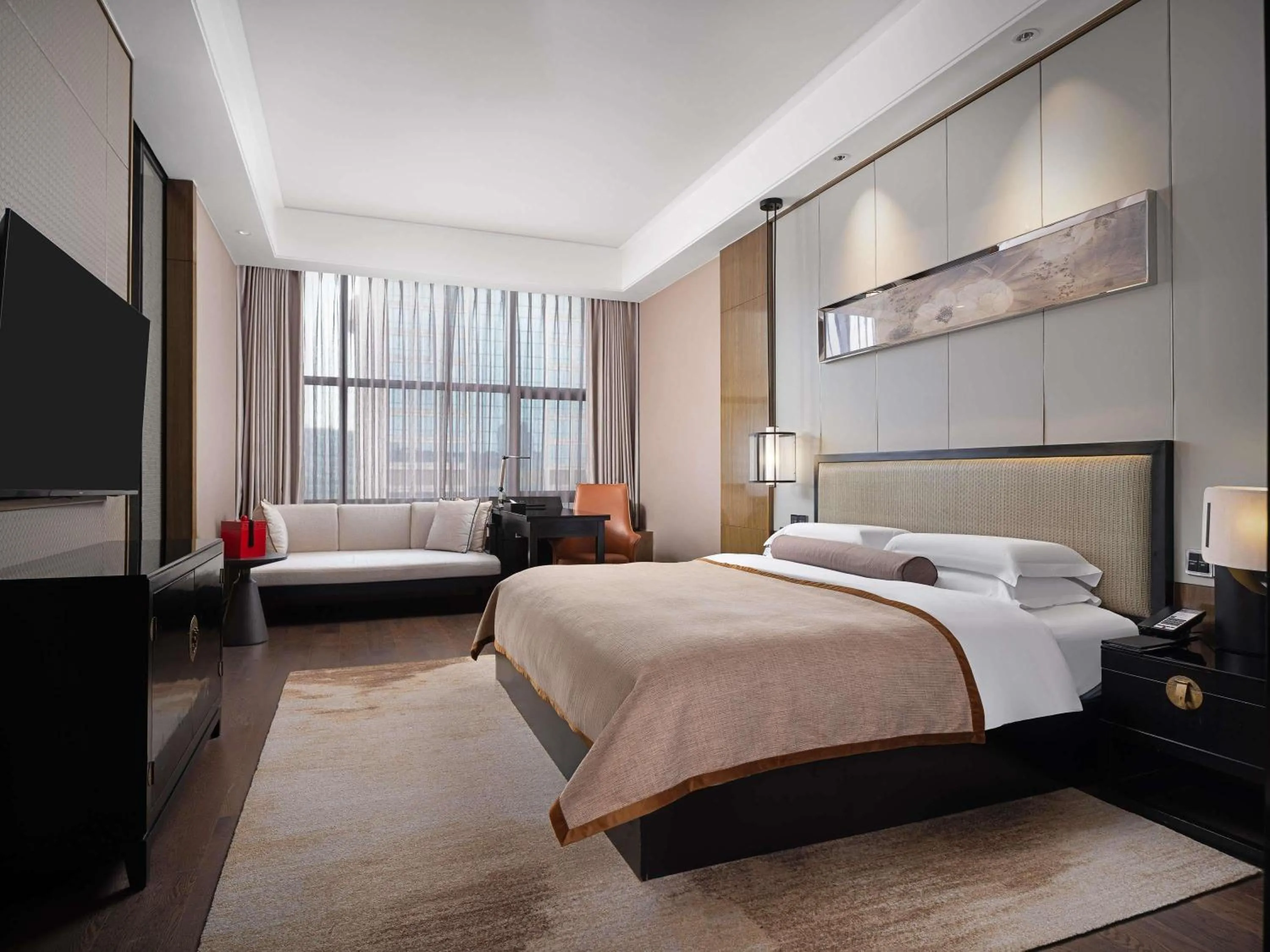 CEO Suite - single occupancy in Pullman Shanghai Jing'an-Jing'an district, downtown railway station, traffic hub, easy to travel Shanghai