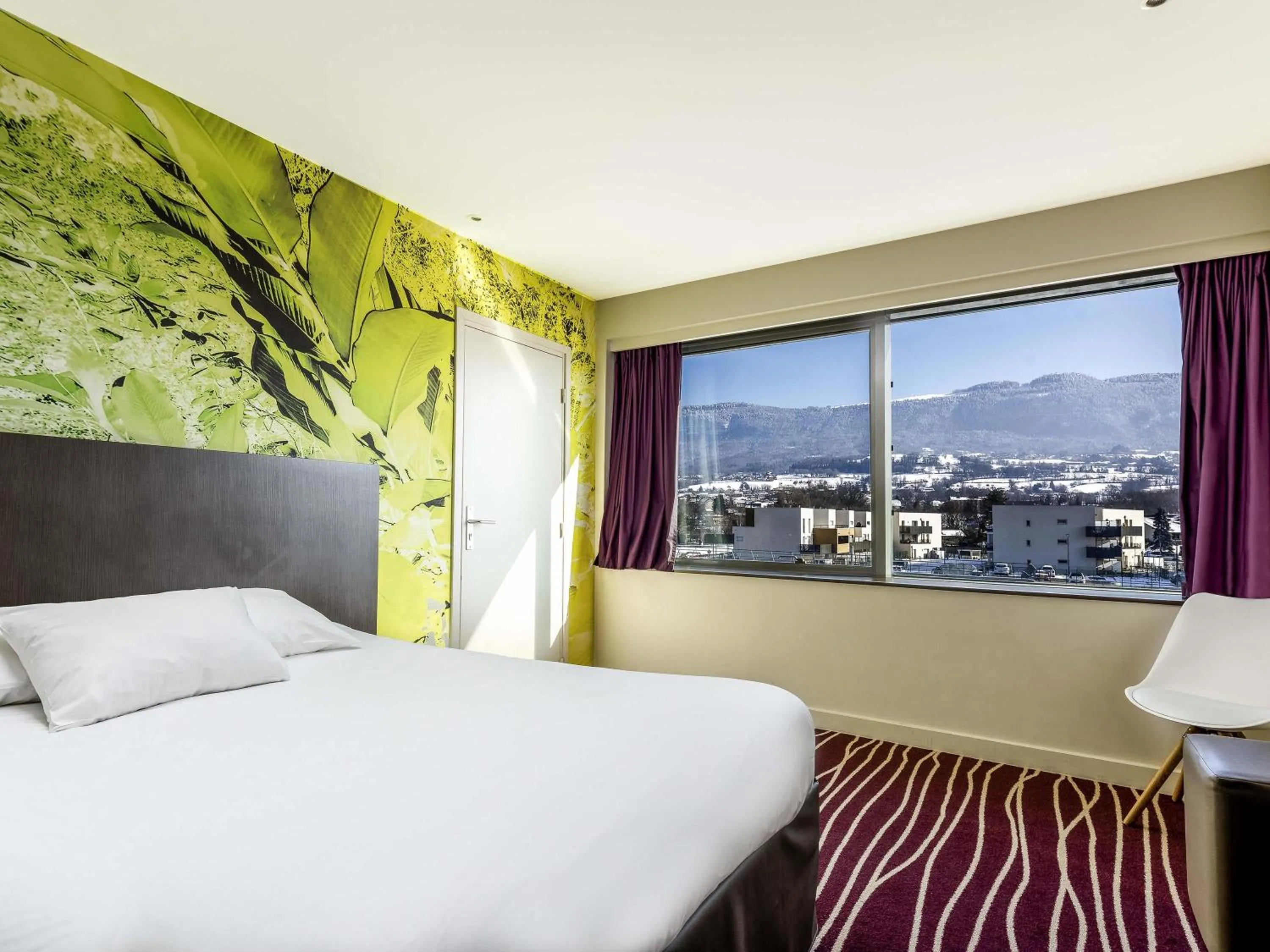 Standard Family Suite with Two Connecting Rooms in ibis Styles Saint Julien en Genevois Vitam