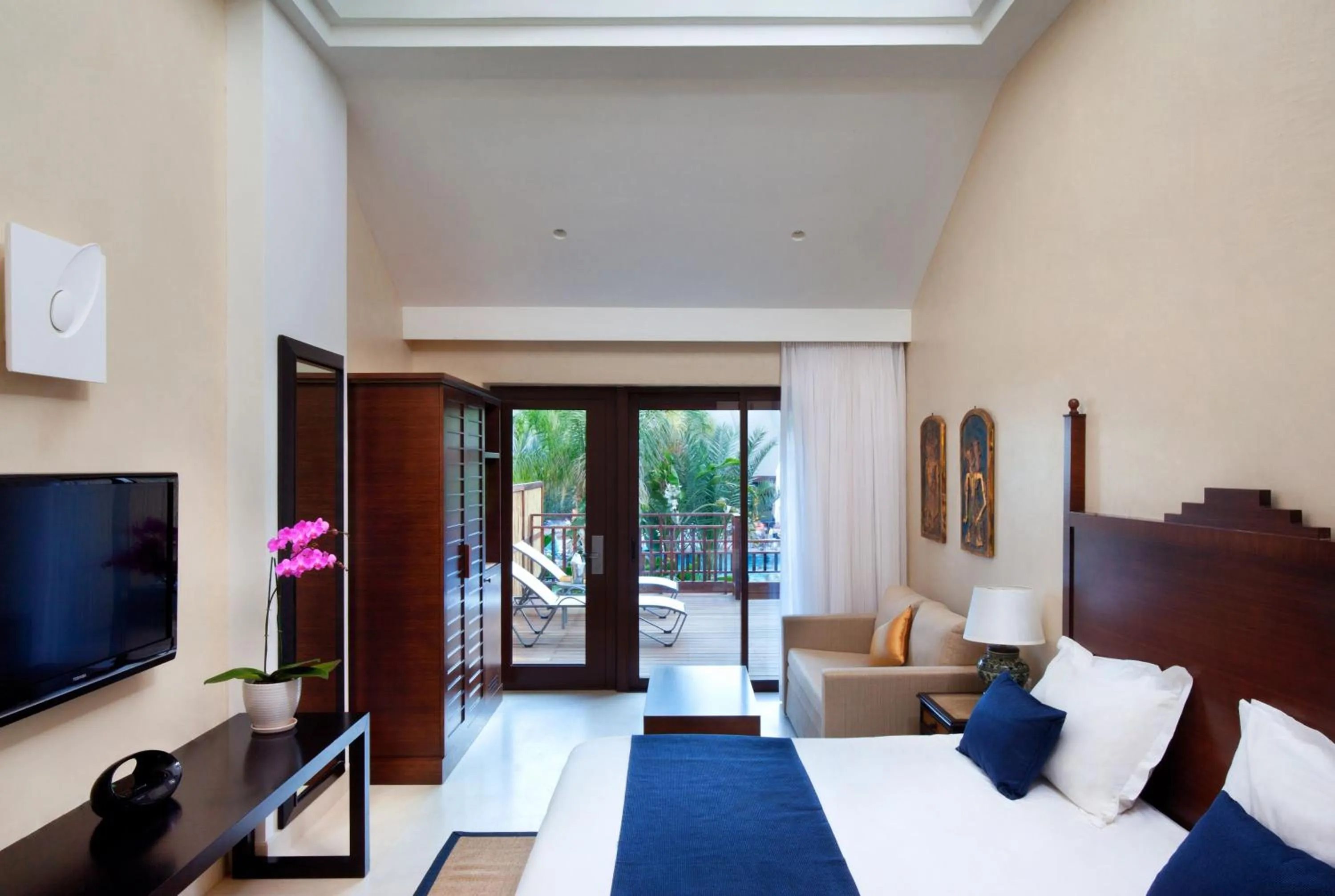 Deluxe Chao-Paya - single occupancy in Orchid Eilat Hotel