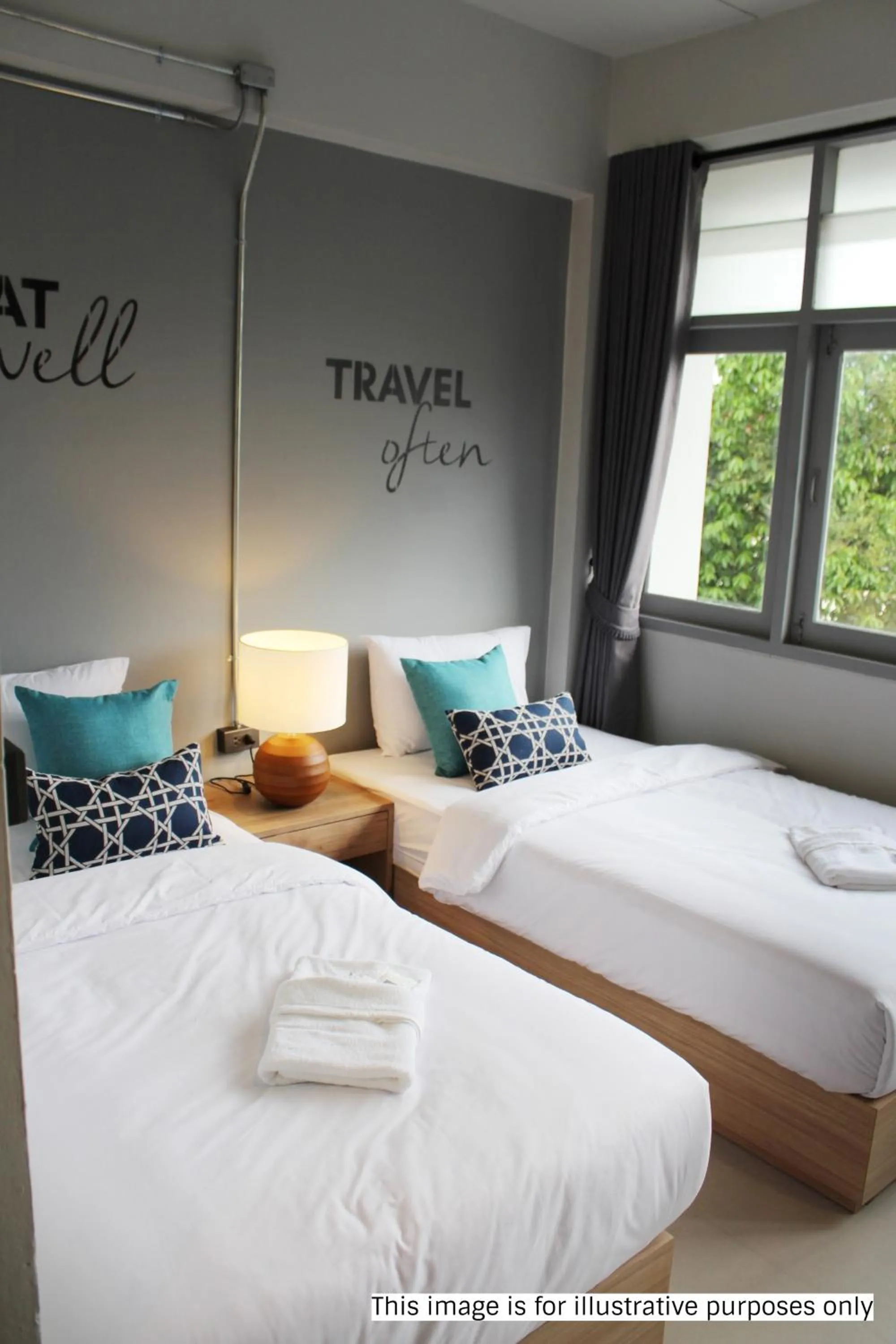 Standard Twin Room in Rajthani Hotel - SHA Certified