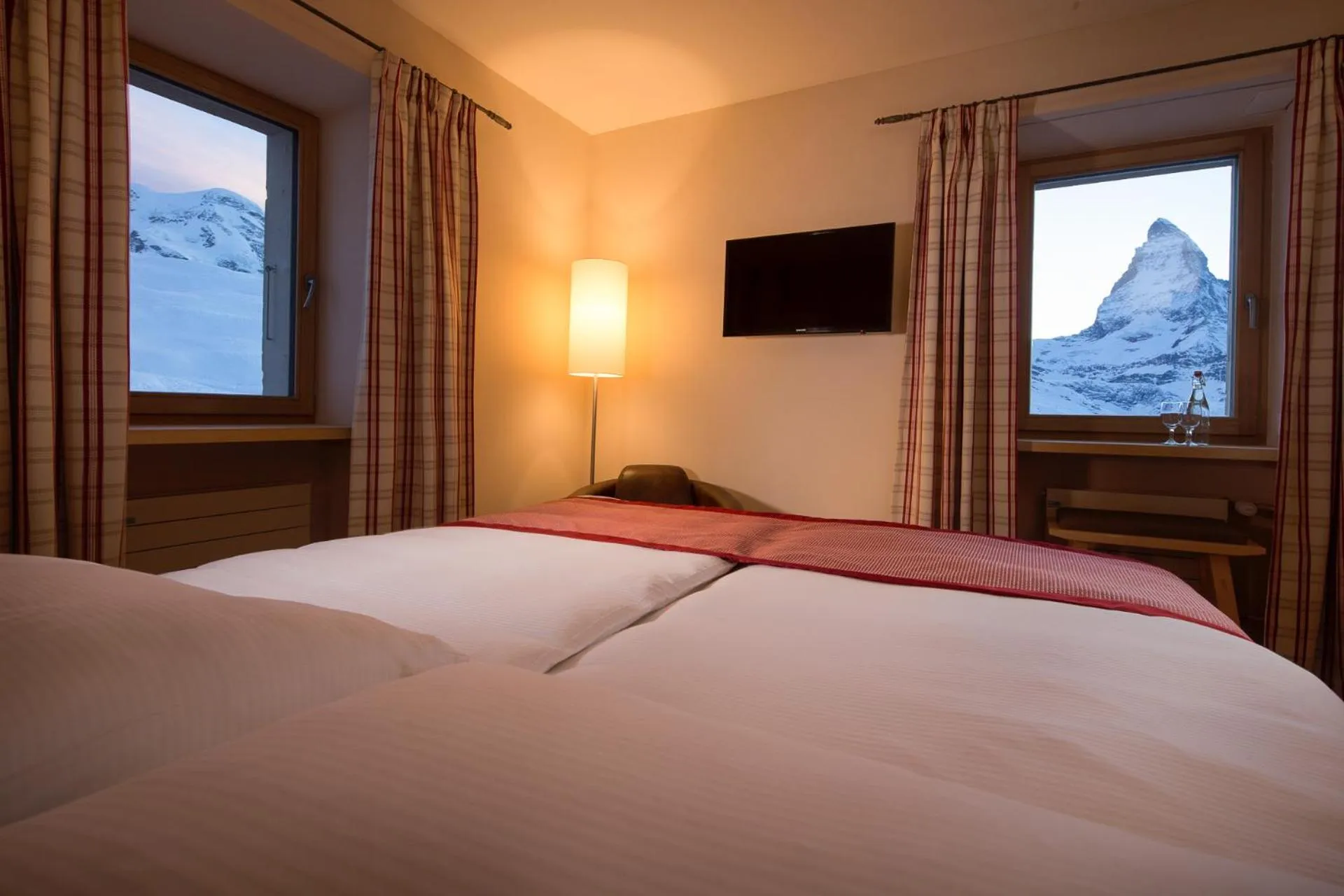 Double Room with Matterhorn View - single occupancy in Riffelhaus 1853