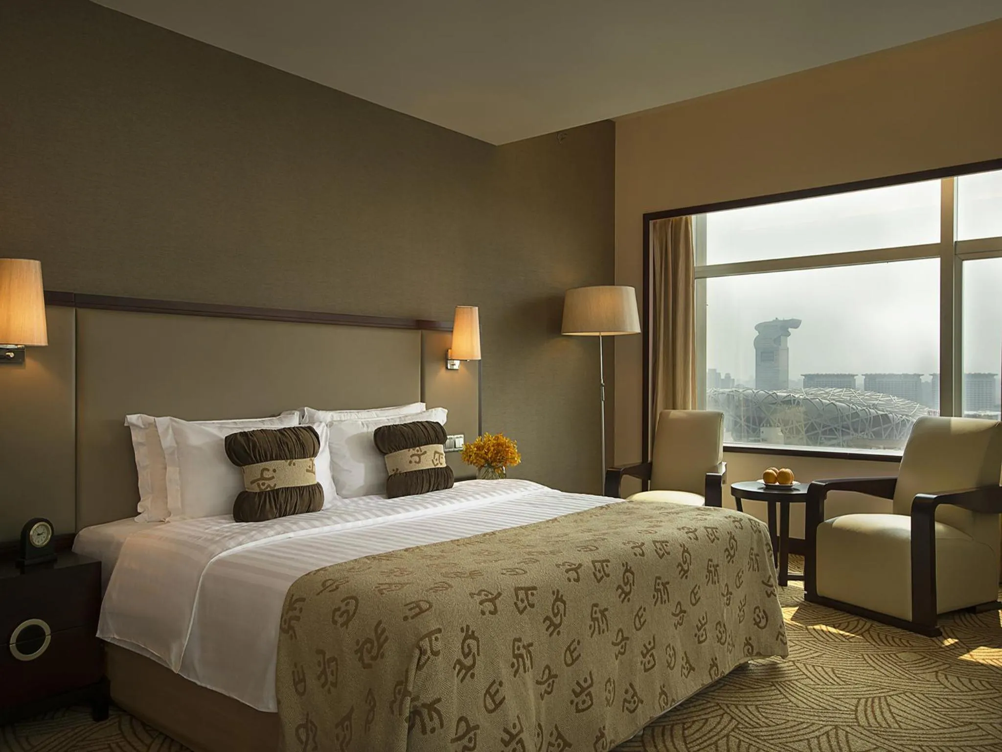Suite with City View in Celebrity International Grand Hotel