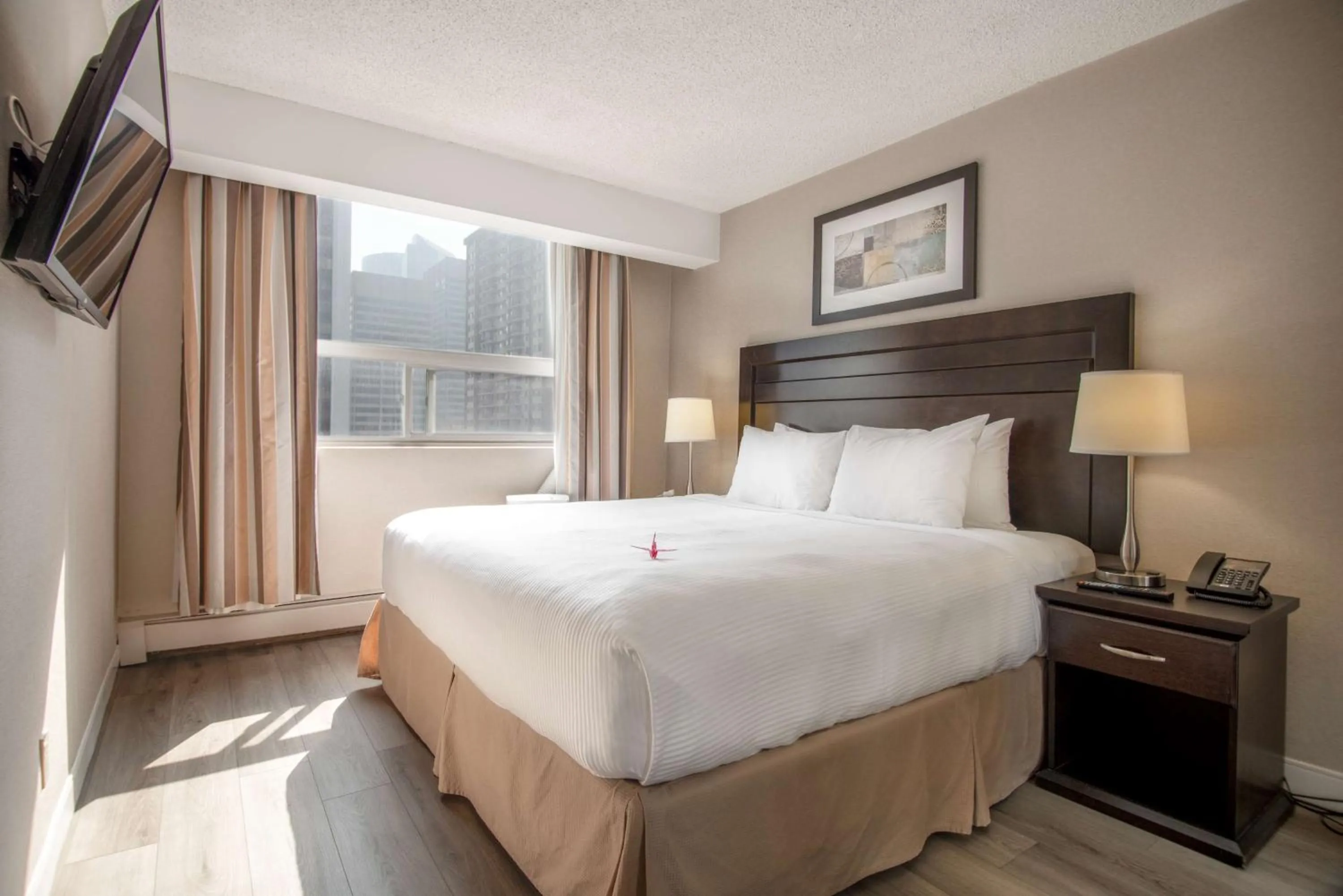 Coast One Bedroom King Suite in Coast Calgary Downtown Hotel & Suites by APA