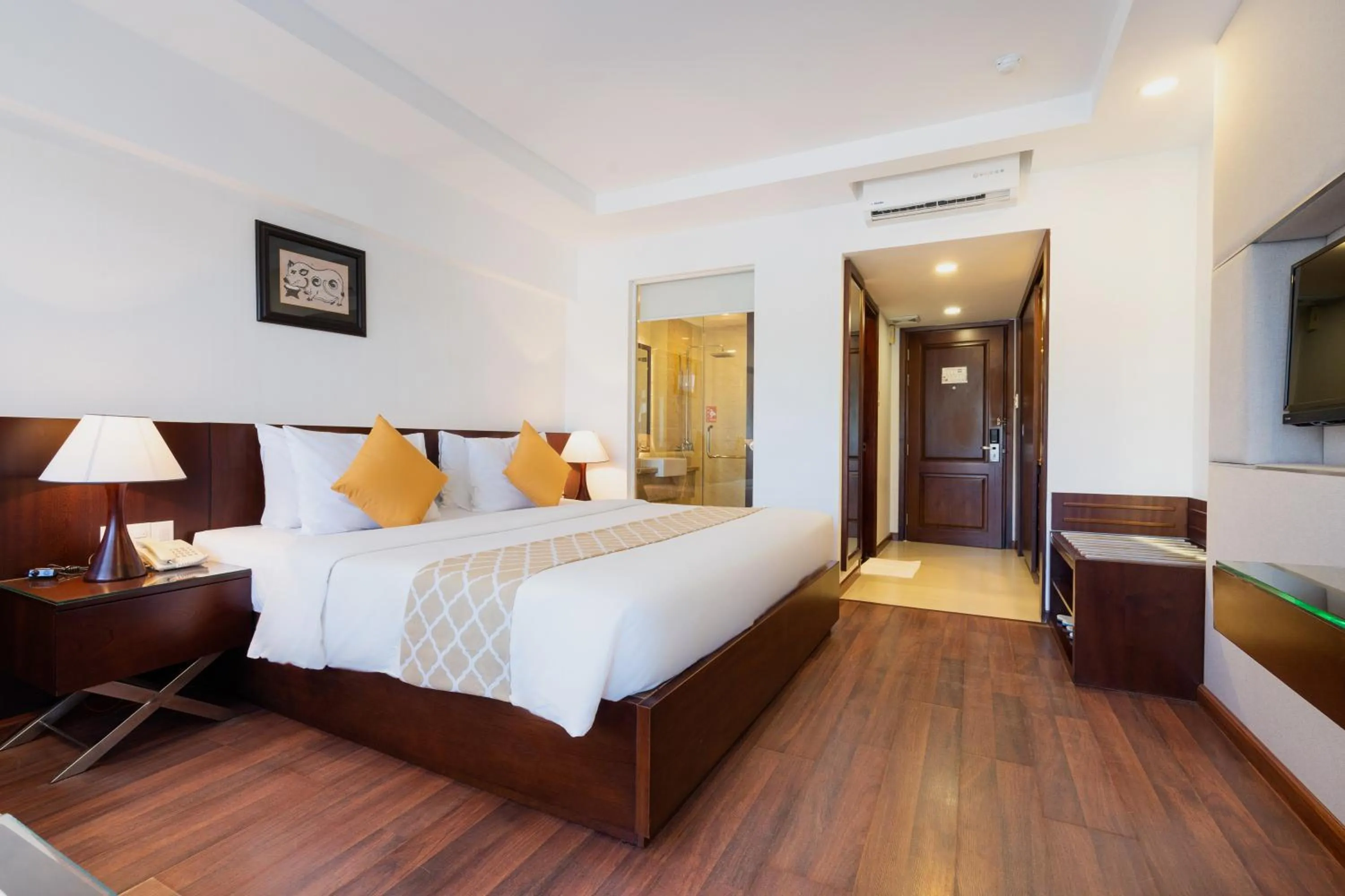 Superior Double Room with Garden View in Hoang Ngoc Beach Resort