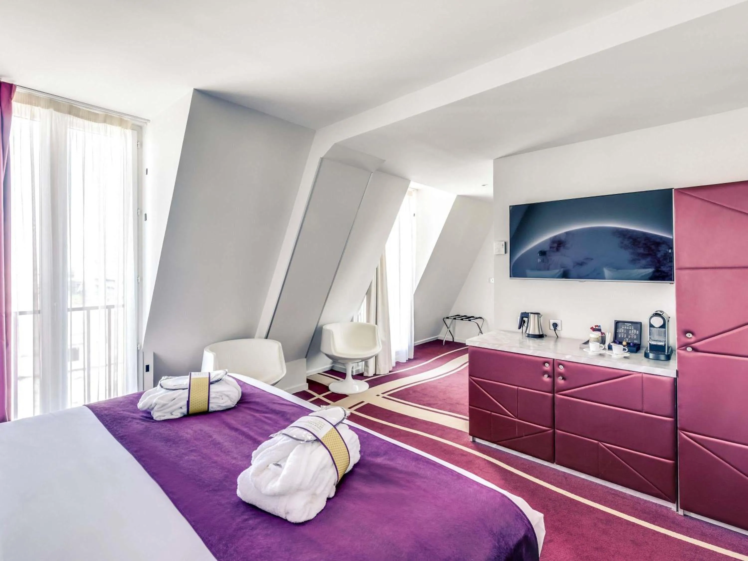 Privilege King Room in Mercure Paris Bastille Marais