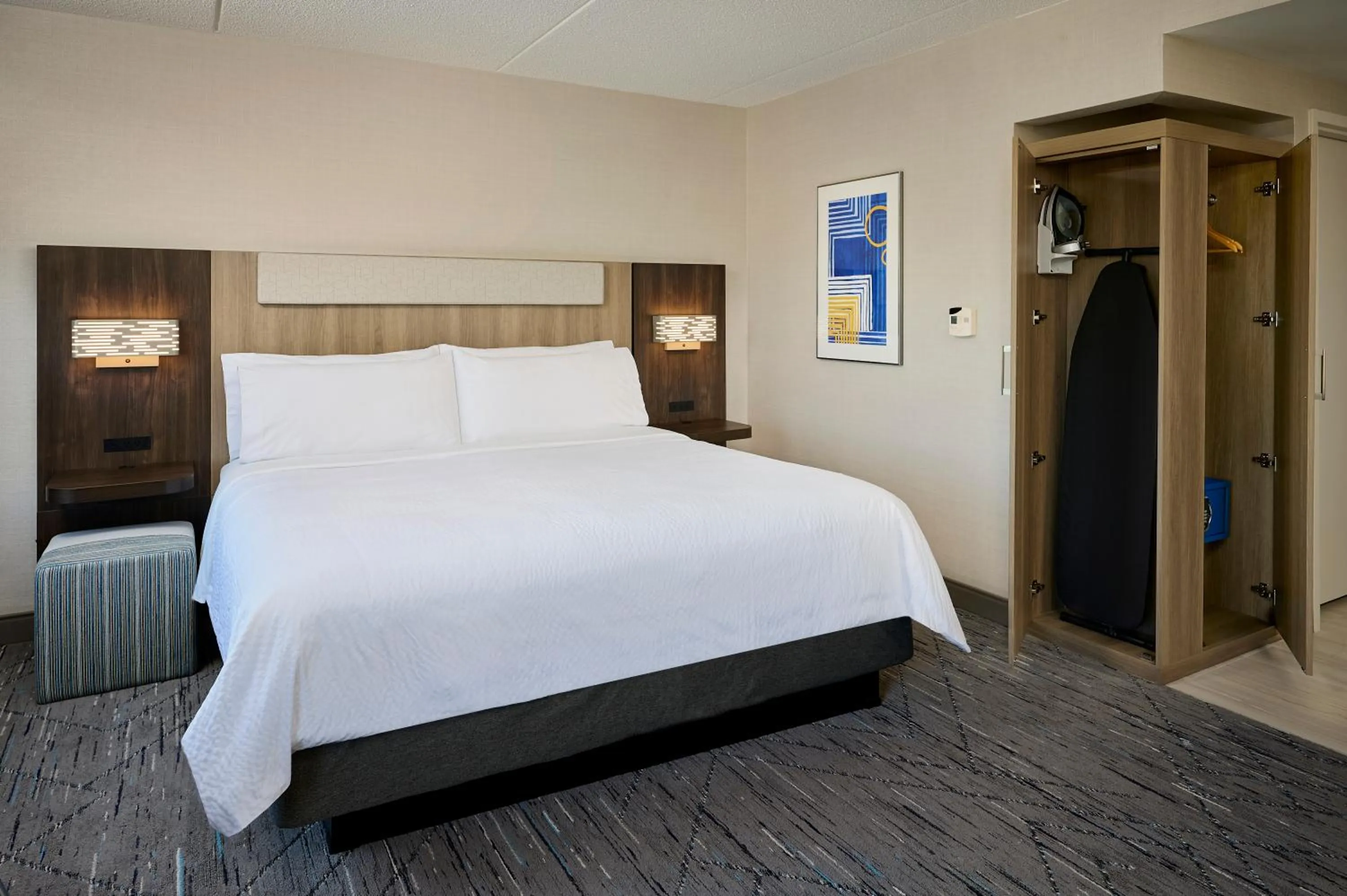 King Suite with Living Area and Sofa Bed in Holiday Inn Express & Suites Kitchener Southeast by IHG