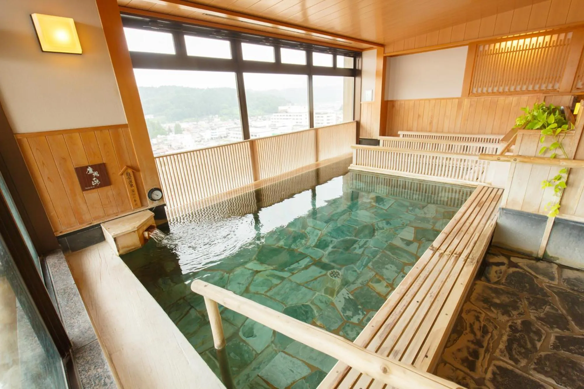 Japanese-Western Style Double Room in Takayama Ouan