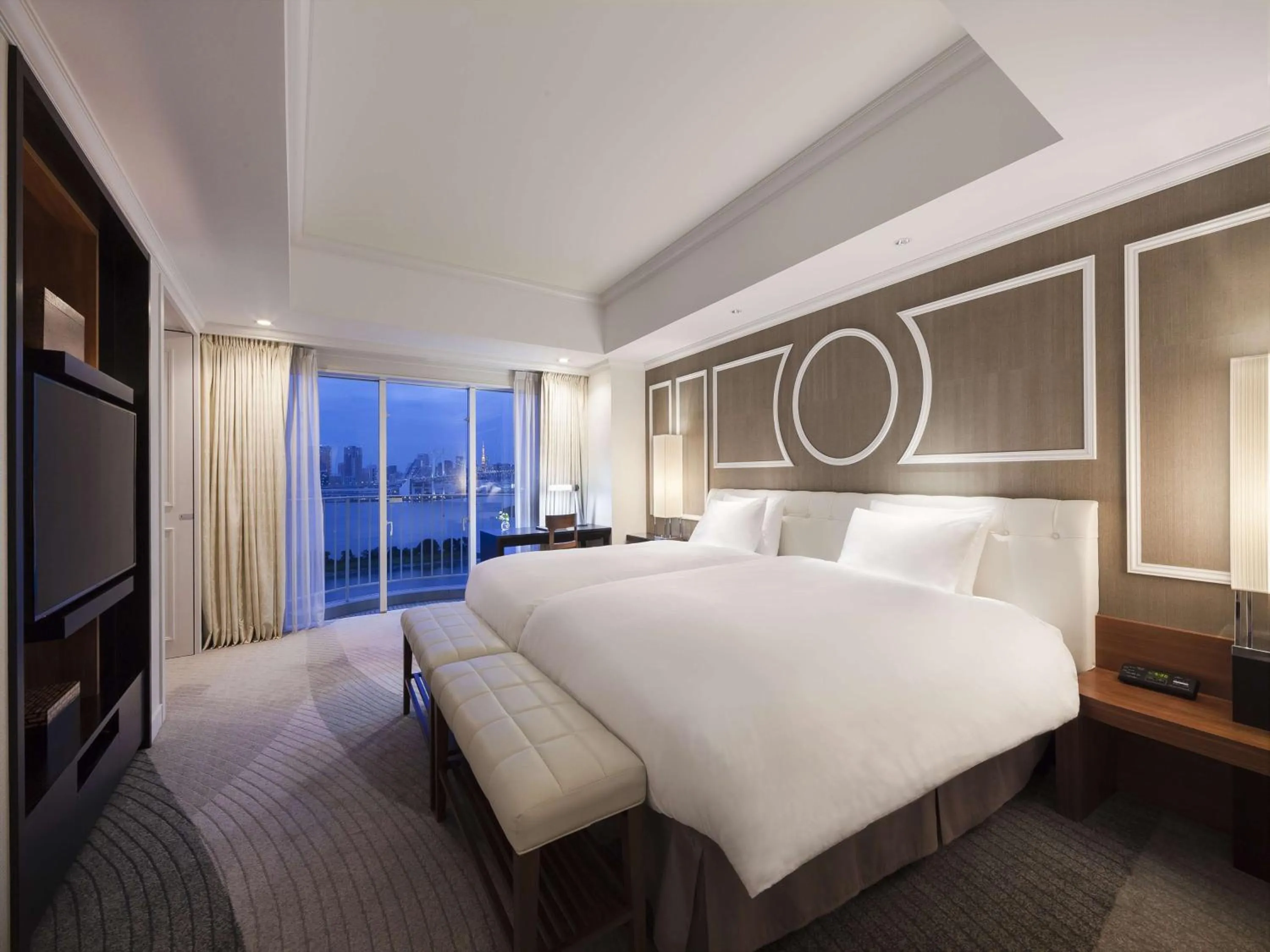 One-Bedroom Twin Suite in Hilton Tokyo Odaiba