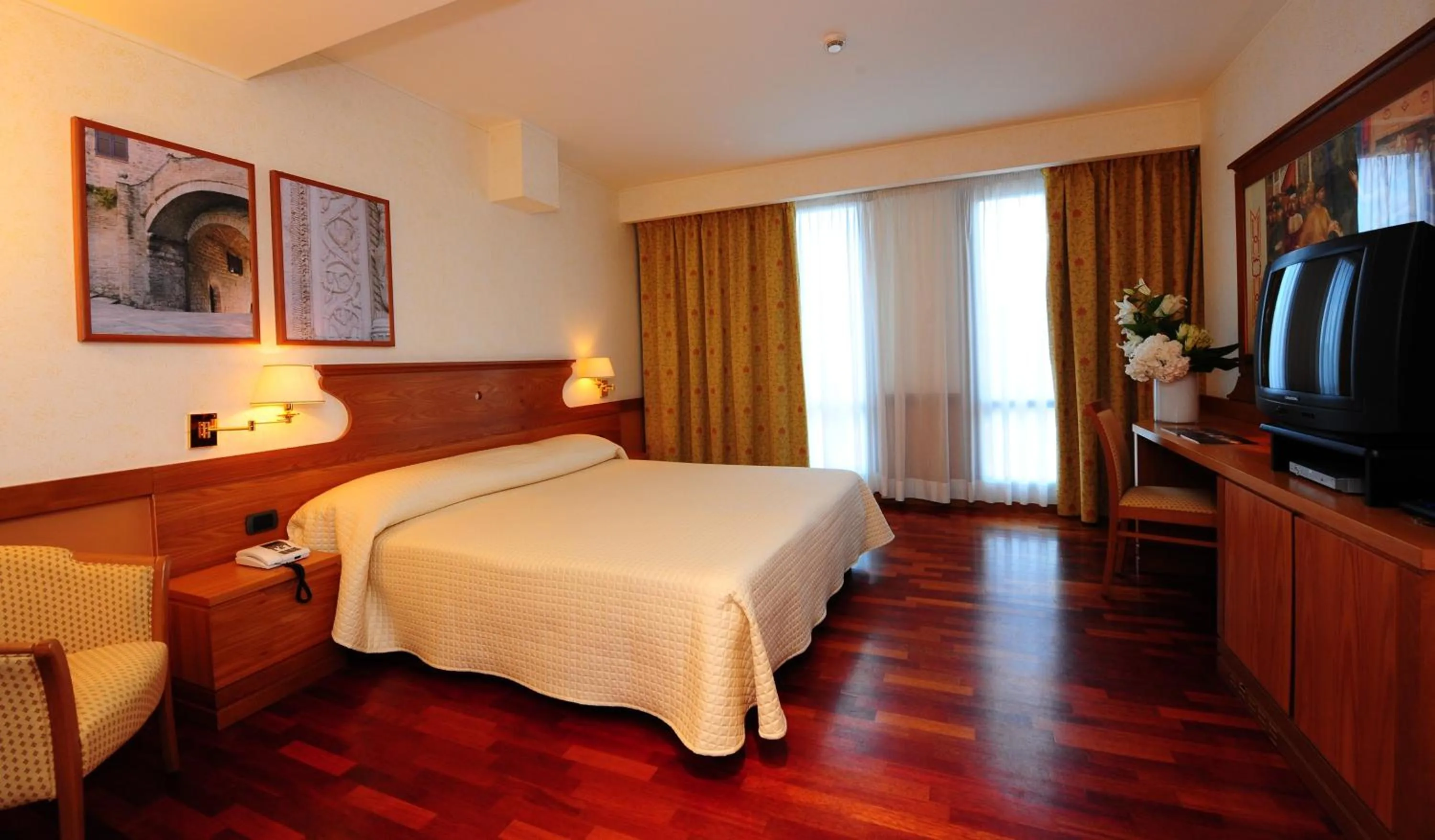 Superior Double or Twin Room in BV Grand Hotel Assisi