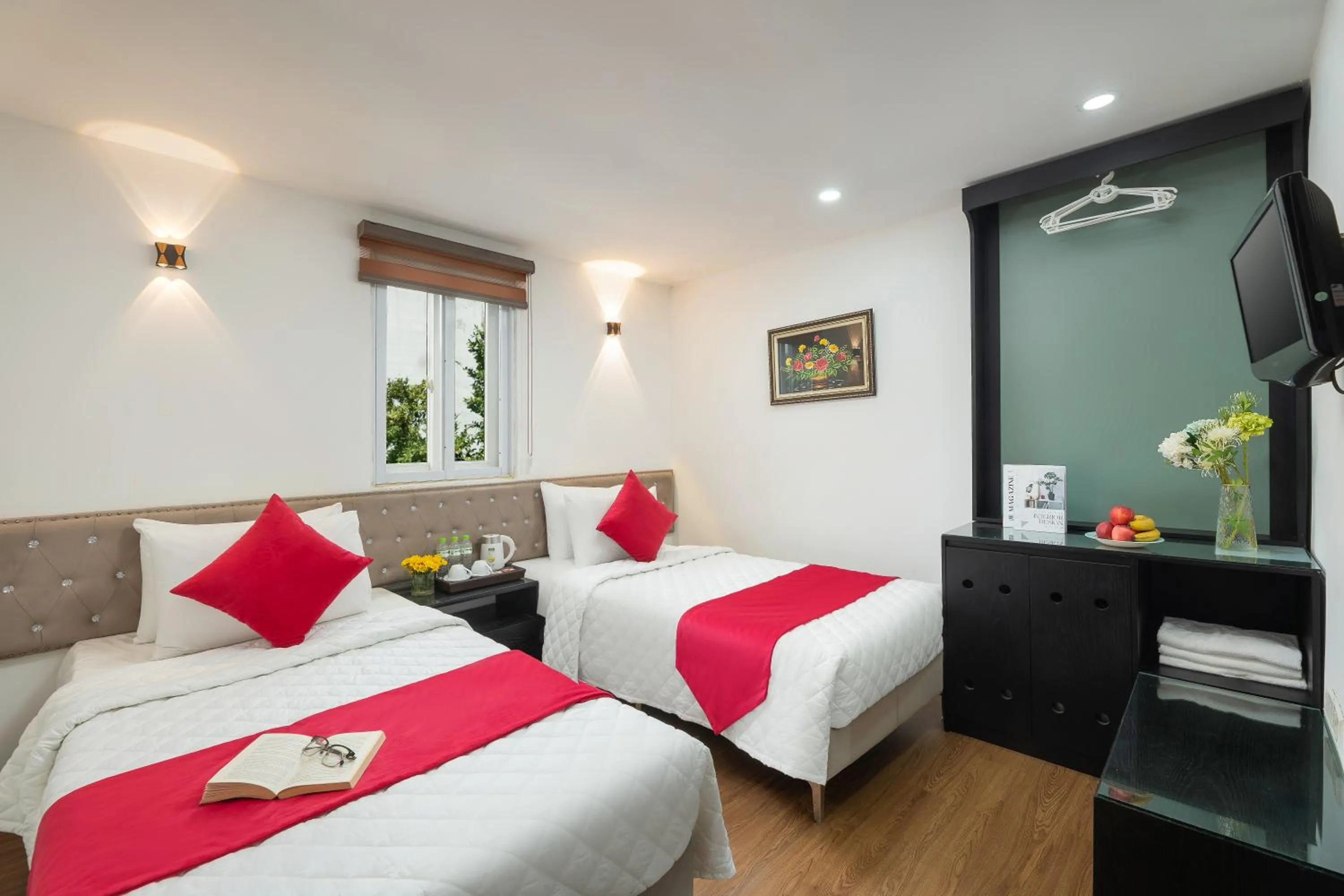 Superior Twin Room - single occupancy in Golden Time Hostel 3