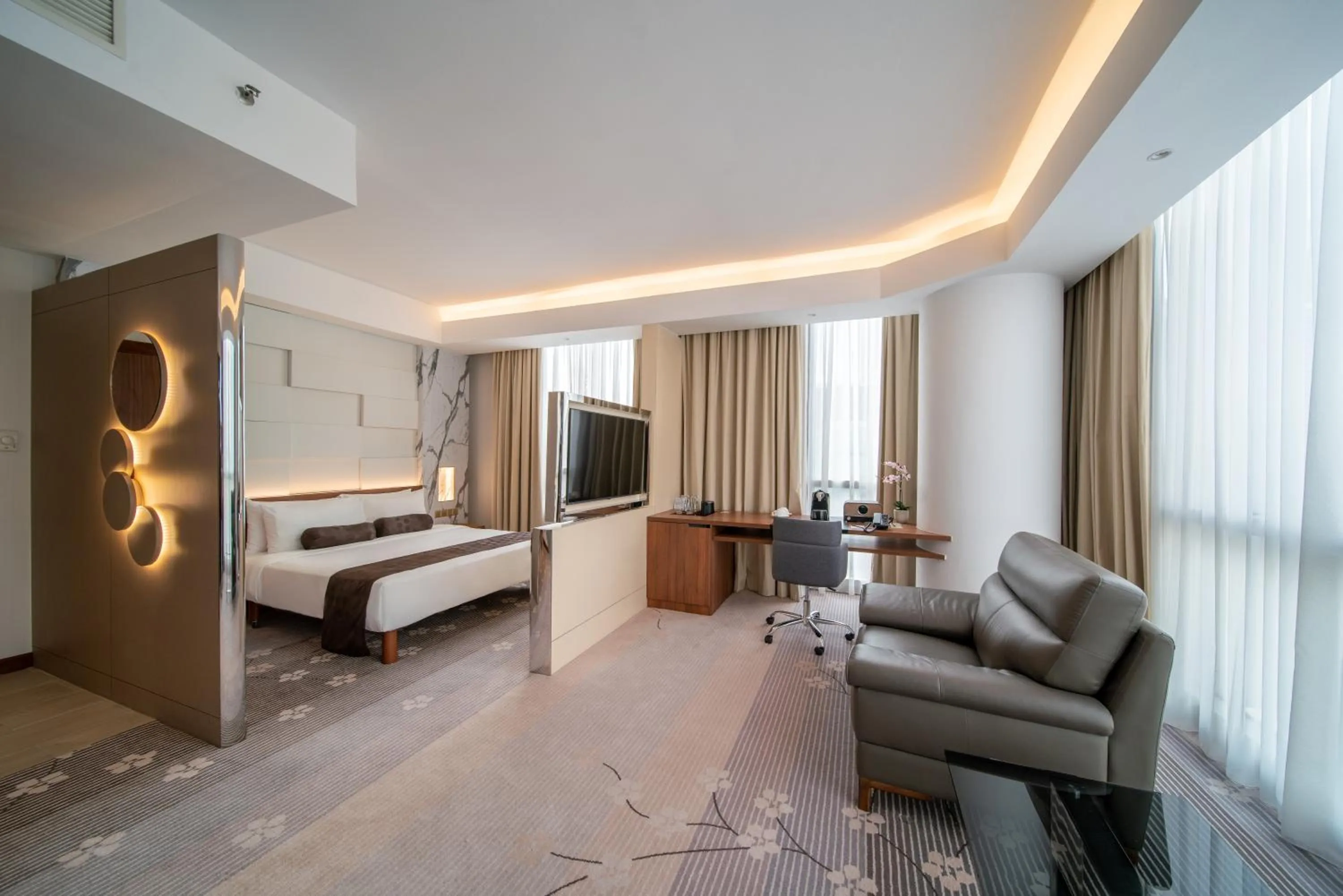 Suite in St Giles Boulevard