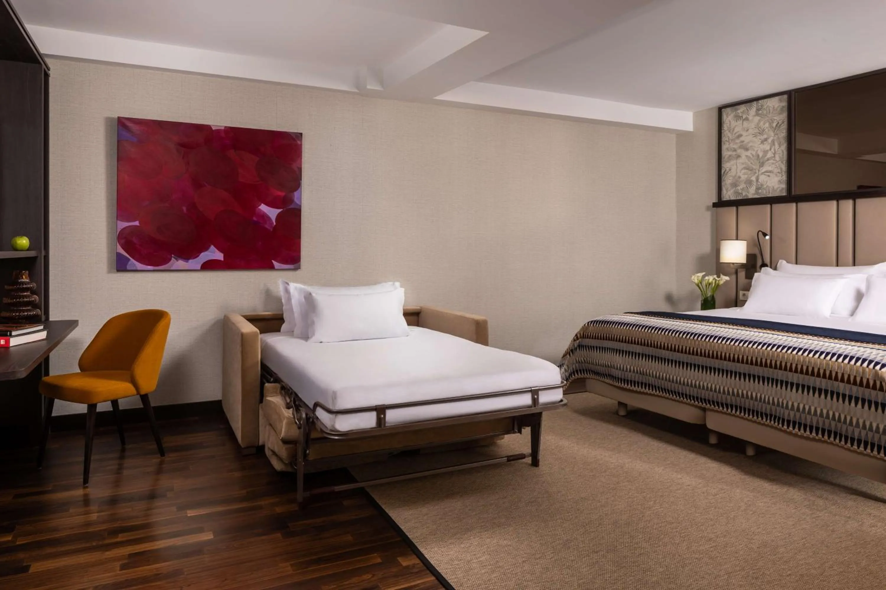 Family Room (2 Adults + 1 Child) in NH Collection Madrid Palacio de Tepa