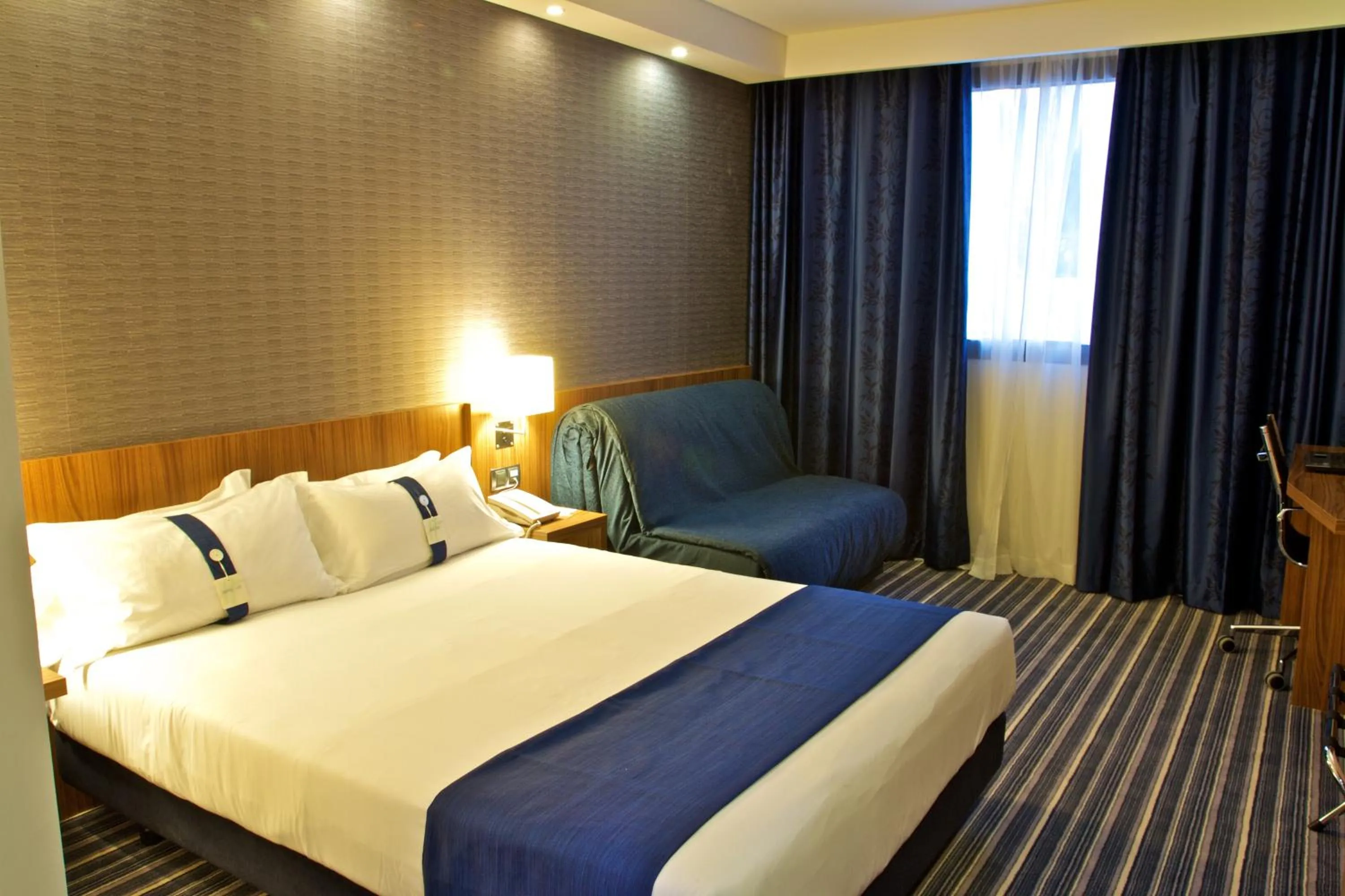 Standard Double Room - Disability Access in Holiday Inn Express Campo de Gibraltar-Barrios by IHG
