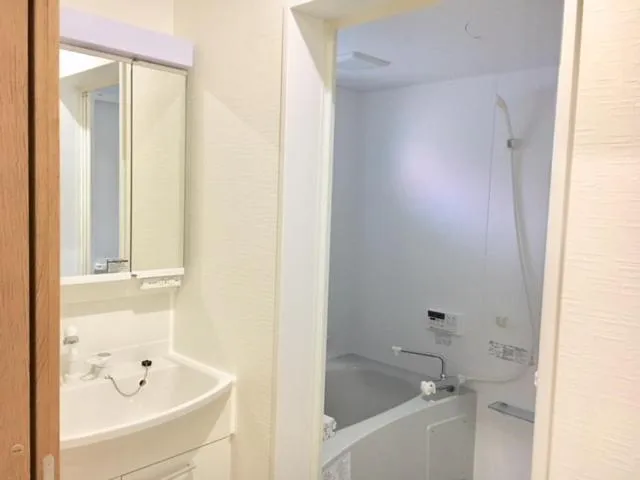 Twin Room with Sea View - single occupancy in Sea Side Hostel Light House