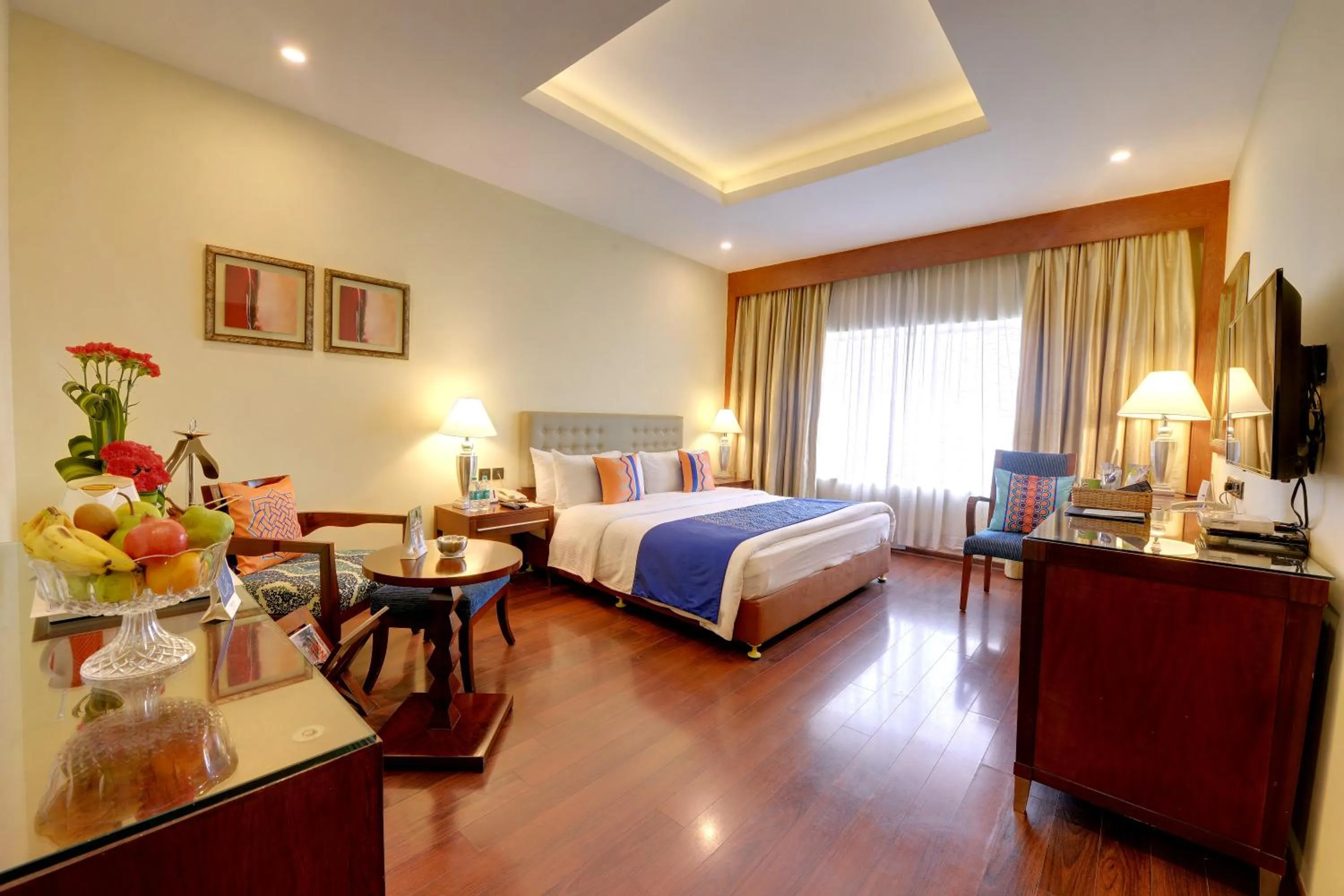 Presidential Suit with Complimentary Mini bar ( Soft Drinks and Packed Snacks and will get replenished once per stay) and 20 % off on session of Spa , 15% off on laundry services and Enjoy Happy Hours 1+1 Offer from 6 PM-8 PM - single occupancy in Fortune Select JP Cosmos, Bengaluru - Member ITC Hotels' Group