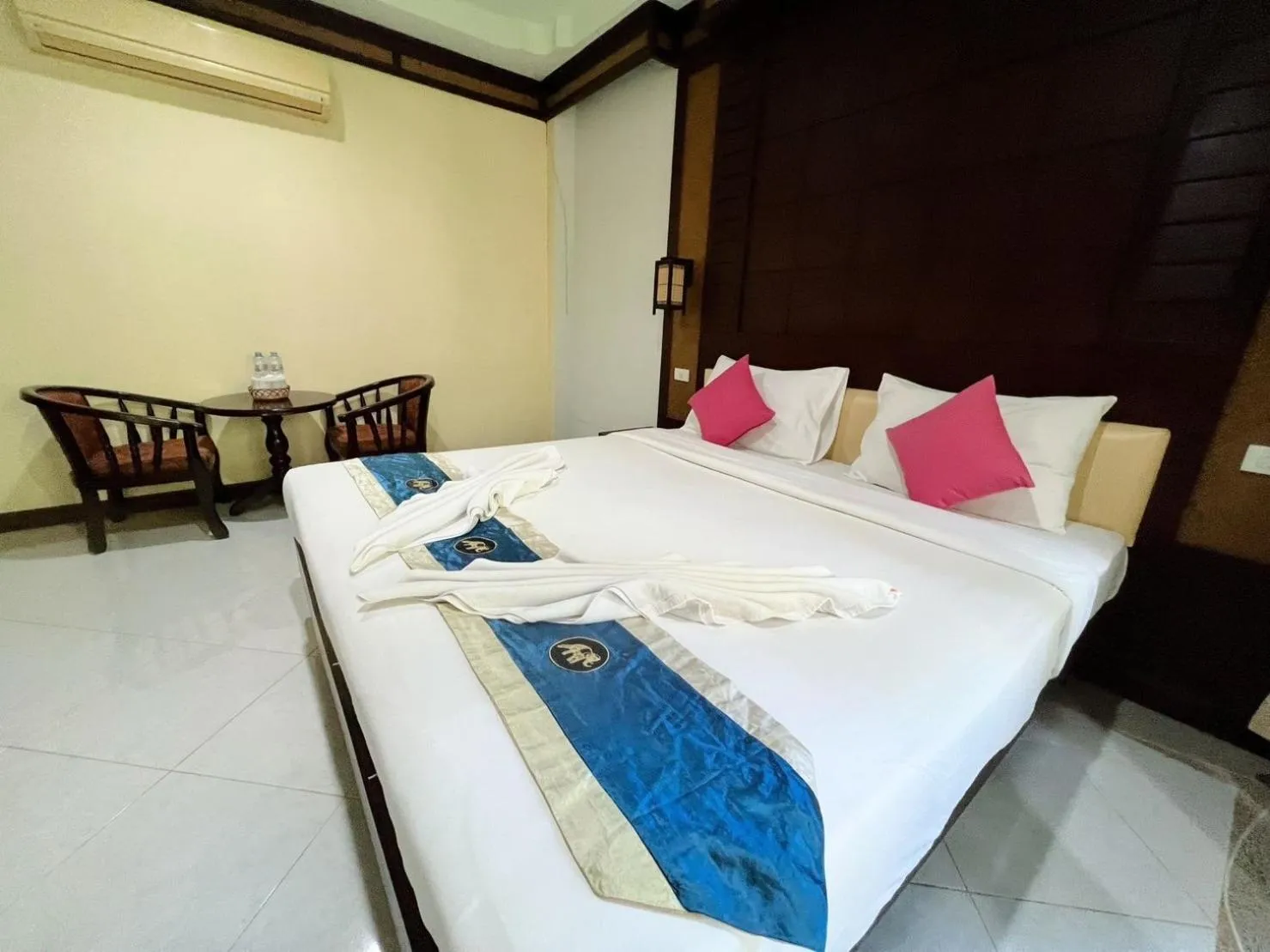 Standard King Room with Air condition in Dream Valley Resort, Tonsai Beach