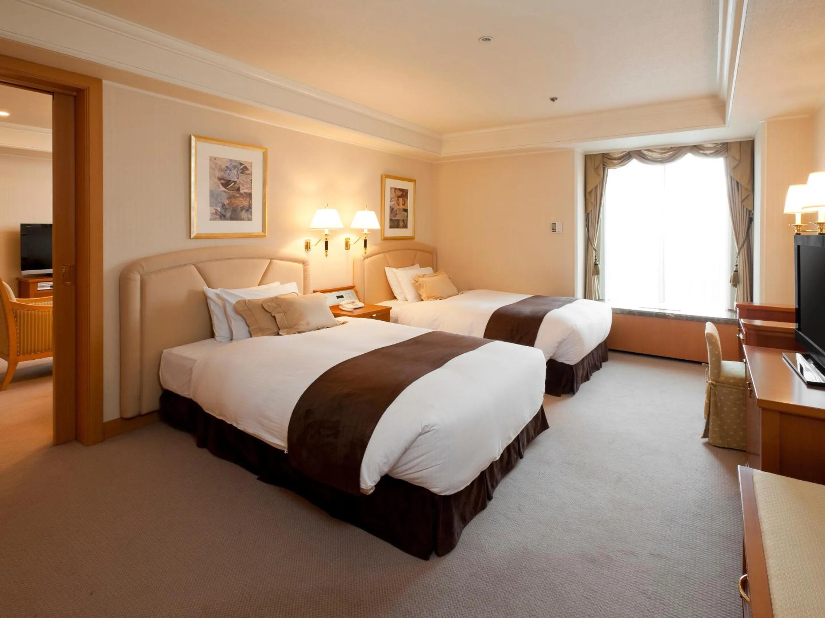 Junior Suite - Executive Floor with Lounge Access in Sapporo Grand Hotel