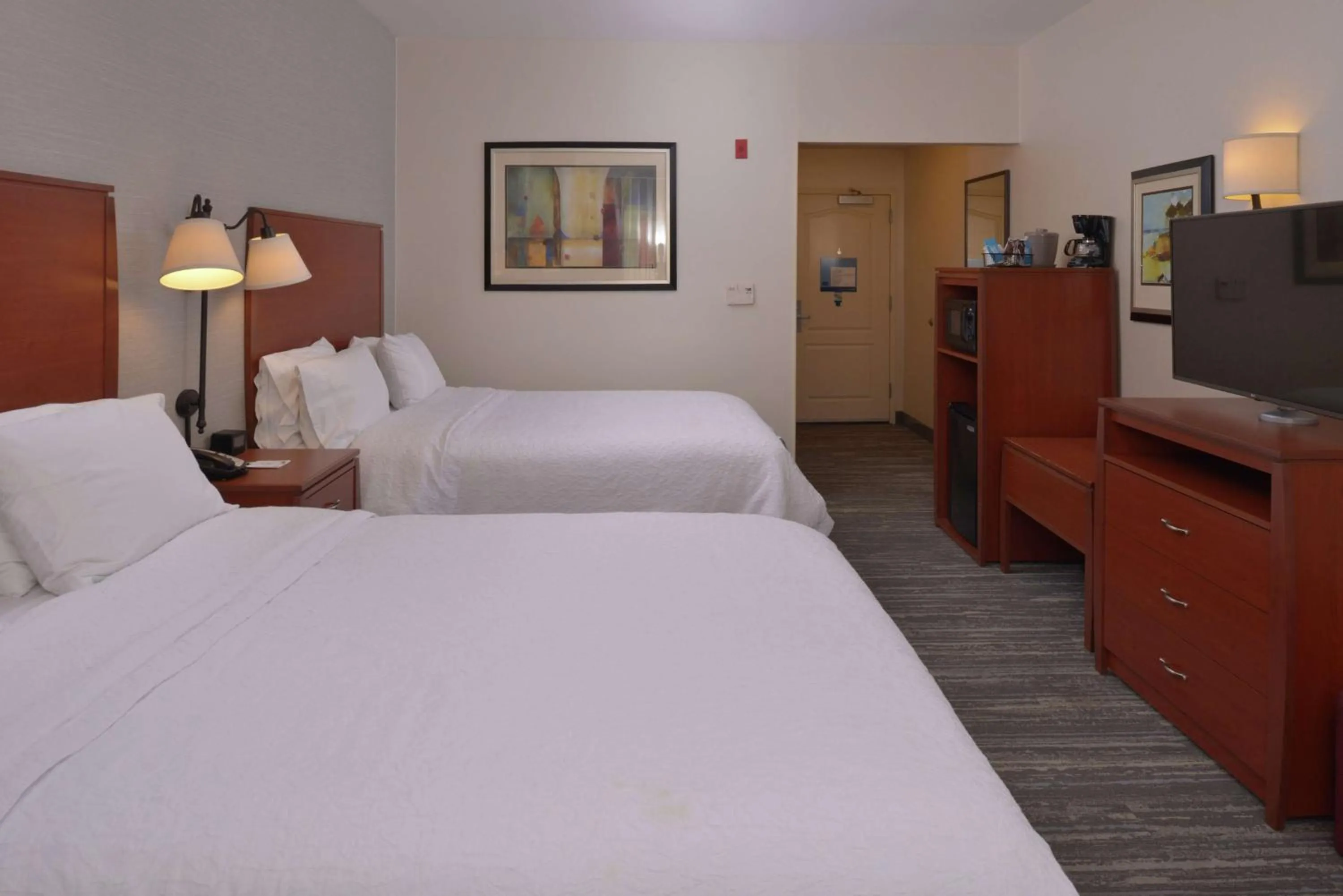 Room with Two Queen Beds - Non-Smoking in Hampton Inn and Suites Bakersfield North-Airport