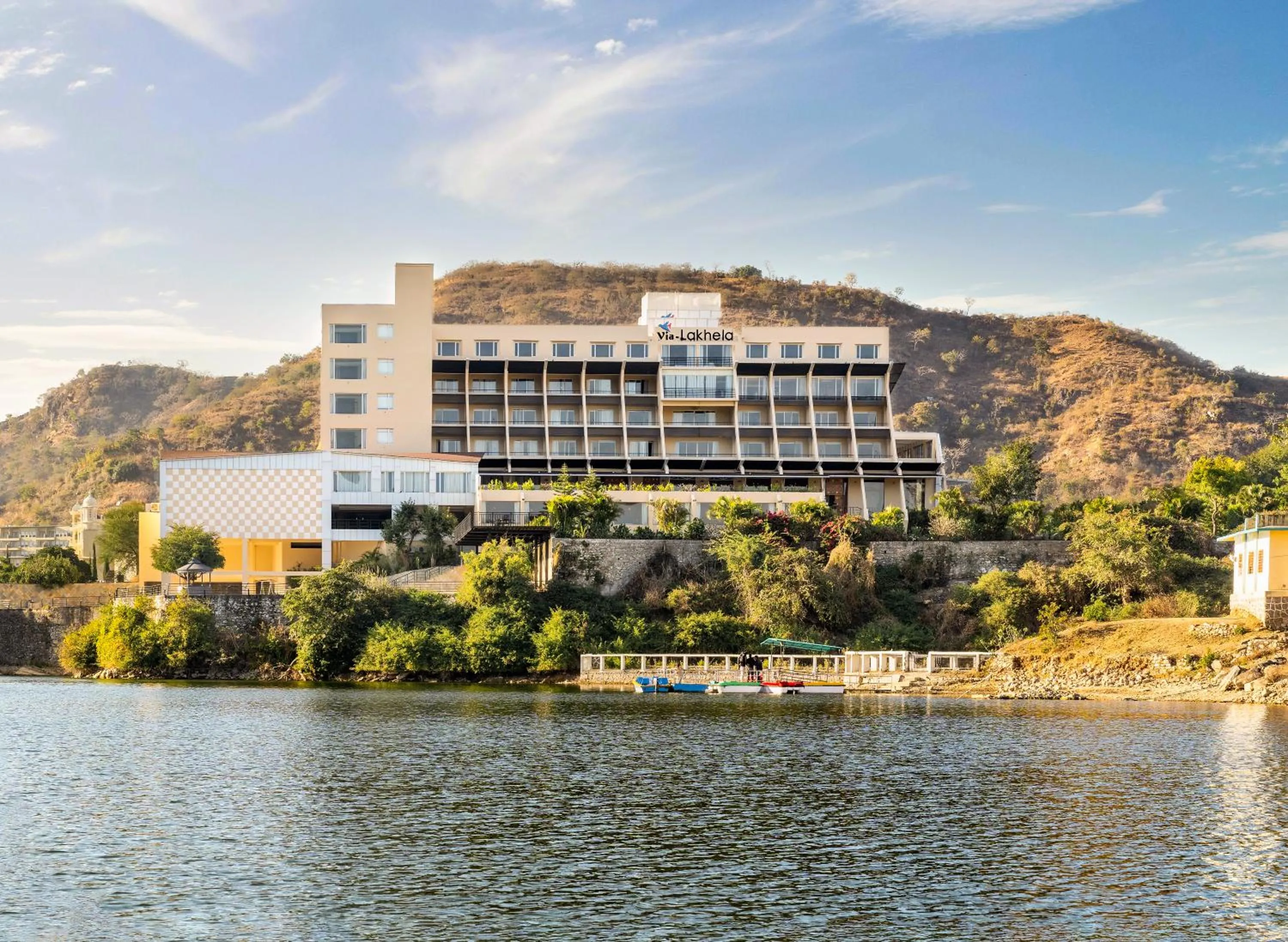 Via Lakhela Resort & Spa